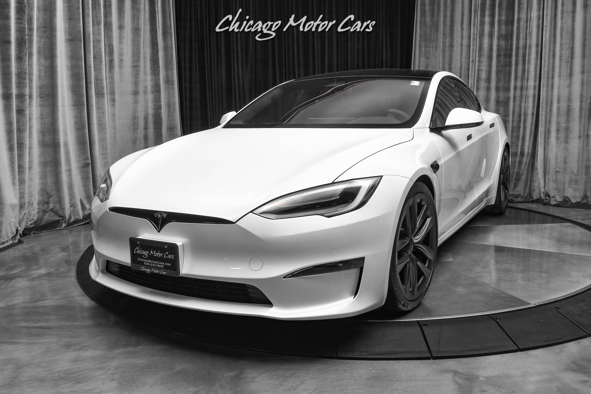 Used-2021-Tesla-Model-S-Plaid-Autopilot-21-Arachnid-Wheels-Worlds-Quickest-Production-Sedan