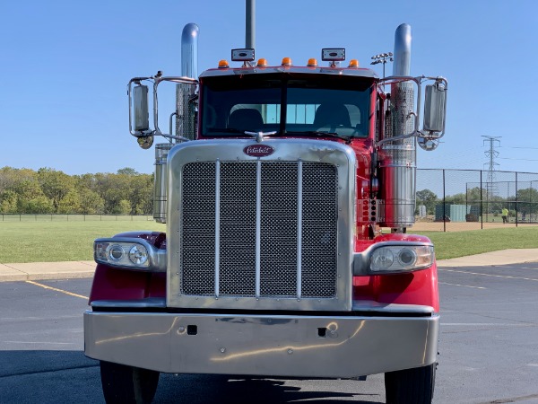 Used-2012-Peterbilt-388-Day-Cab---Cummins-ISX15---485-HP---10-Speed-Manual