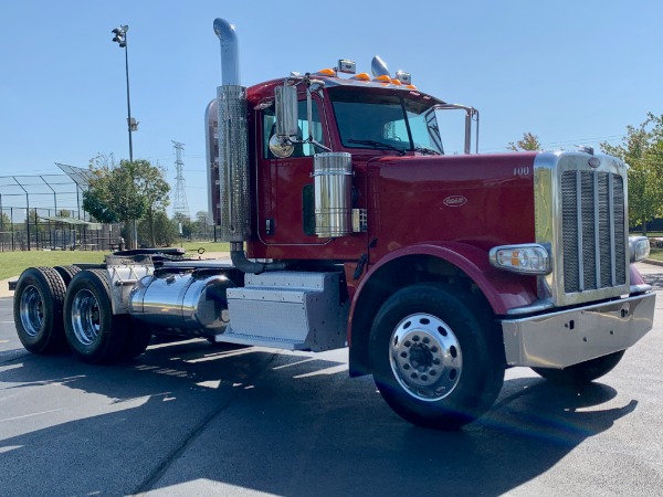 Used 2012 Peterbilt 388 Day Cab - Cummins ISX15 - 485 HP - 10 Speed Manual for sale Sold at Chicago Motor Cars in West Chicago IL 60185 4