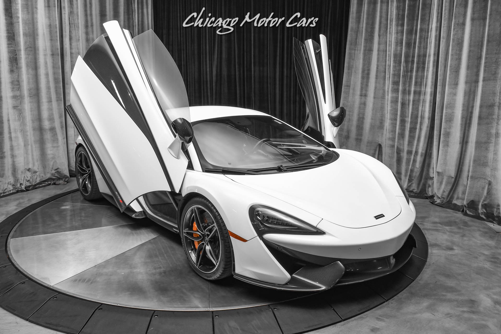 Used-2016-McLaren-570S-Carbon-Fiber-Front-Lift-B-W-Premium-Sound-System-Full-Front-PPF