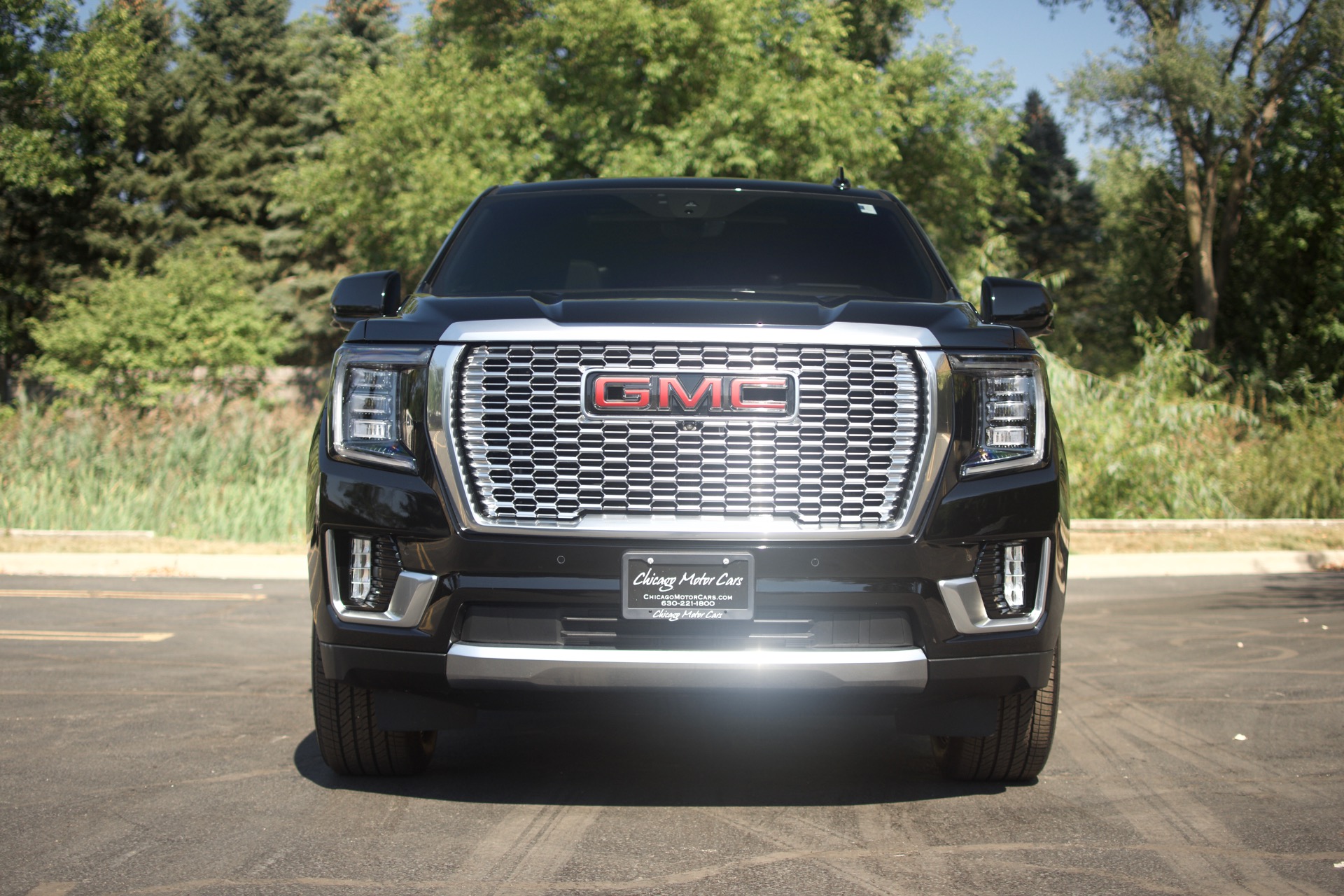 Used-2021-GMC-Yukon-Denali-4WD-SUV-Premium-Package-Rear-Seat-Media-Max-Trailering-Package