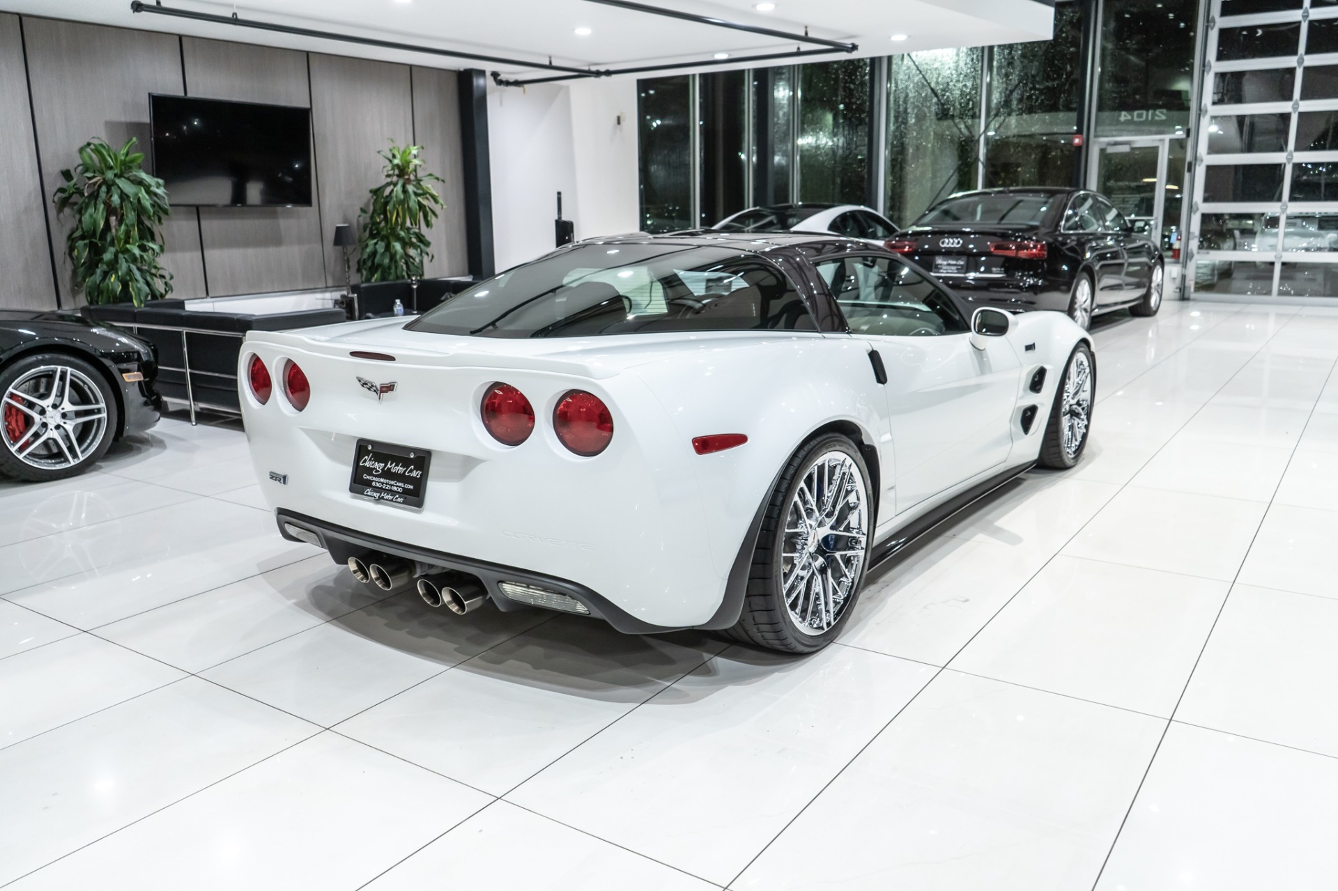 Used-2010-Chevrolet-Corvette-ZR1-w3ZR-Low-MILES-ARCTIC-WHITE-BONE-STOCK