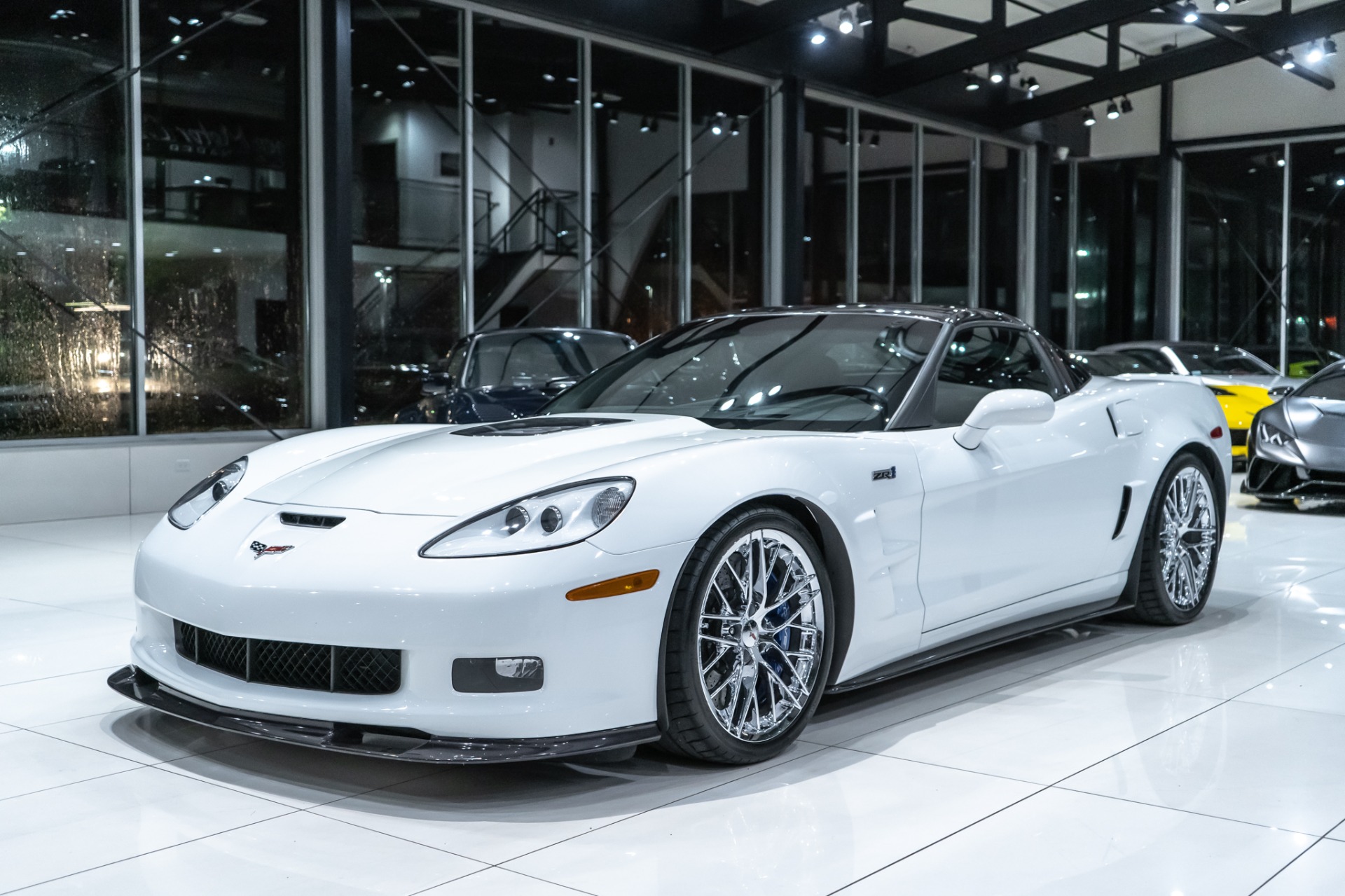 Used-2010-Chevrolet-Corvette-ZR1-w3ZR-Low-MILES-ARCTIC-WHITE-BONE-STOCK