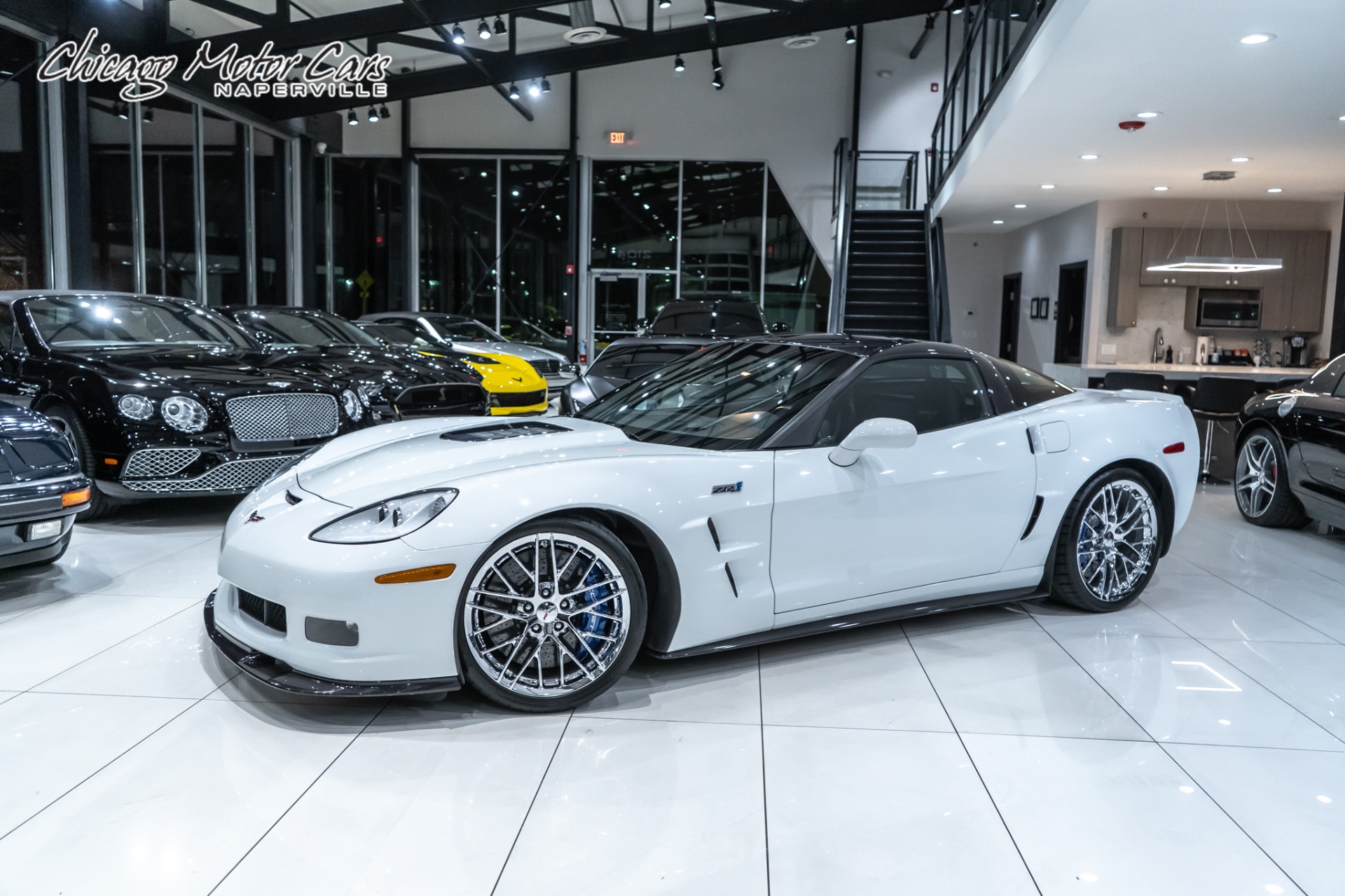 Used-2010-Chevrolet-Corvette-ZR1-w3ZR-Low-MILES-ARCTIC-WHITE-BONE-STOCK