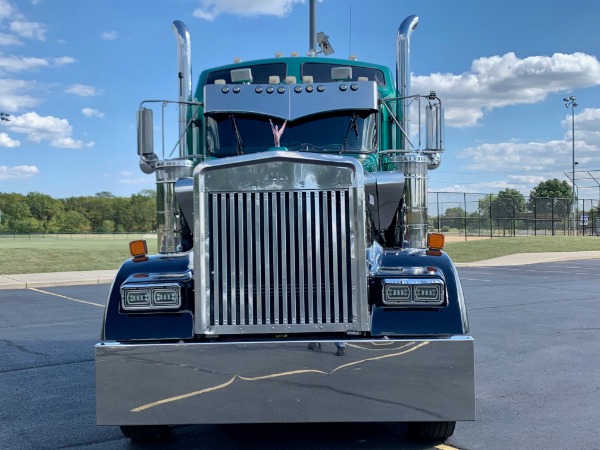 Used 1997 Kenworth W900 Sleeper - Detroit Diesel - 485 HP - 13 Speed - RECENT INFRAME! for sale Sold at Chicago Motor Cars in West Chicago IL 60185 3