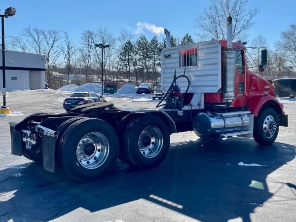 Used 2005 Kenworth T800 Daycab - CAT C15 - 475 Horsepower - 10 Speed Manual for sale Sold at Chicago Motor Cars in West Chicago IL 60185 5
