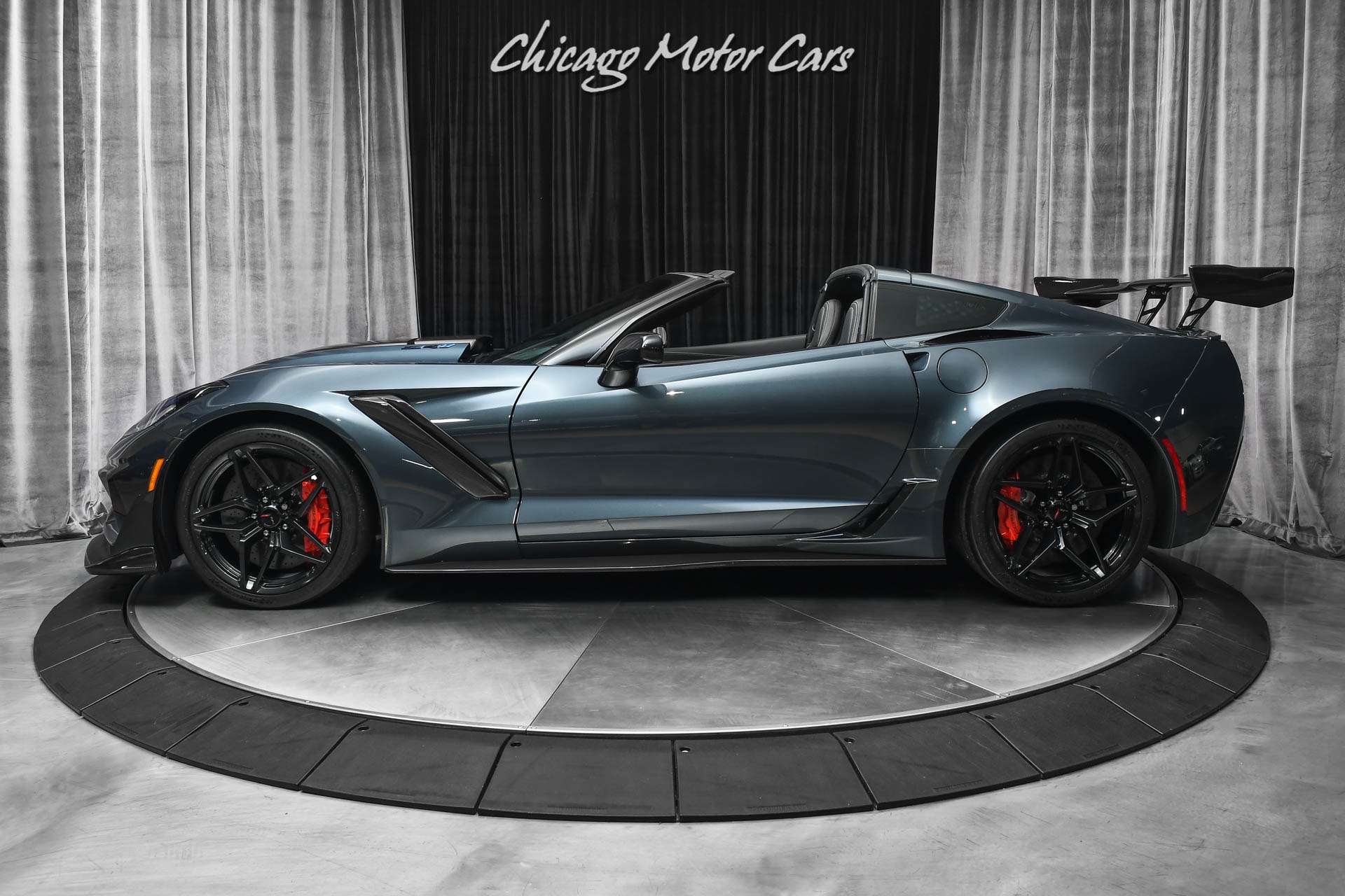 Used-2019-Chevrolet-Corvette-ZR1-ZTK-Track-Performance-Package-221-Miles-Manual