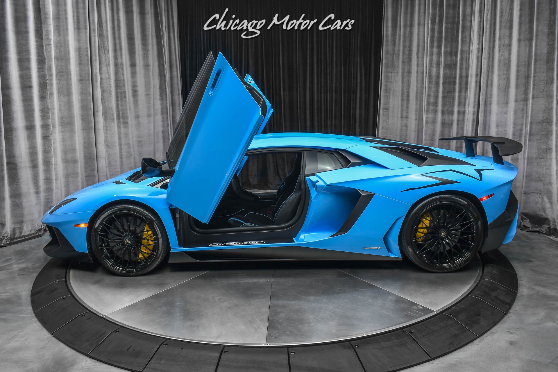 Used-2017-Lamborghini-Aventador-SV-LP750-4-Coupe-RARE-Blue-Cepheus-Carbon-Fiber-Only-5K-Miles