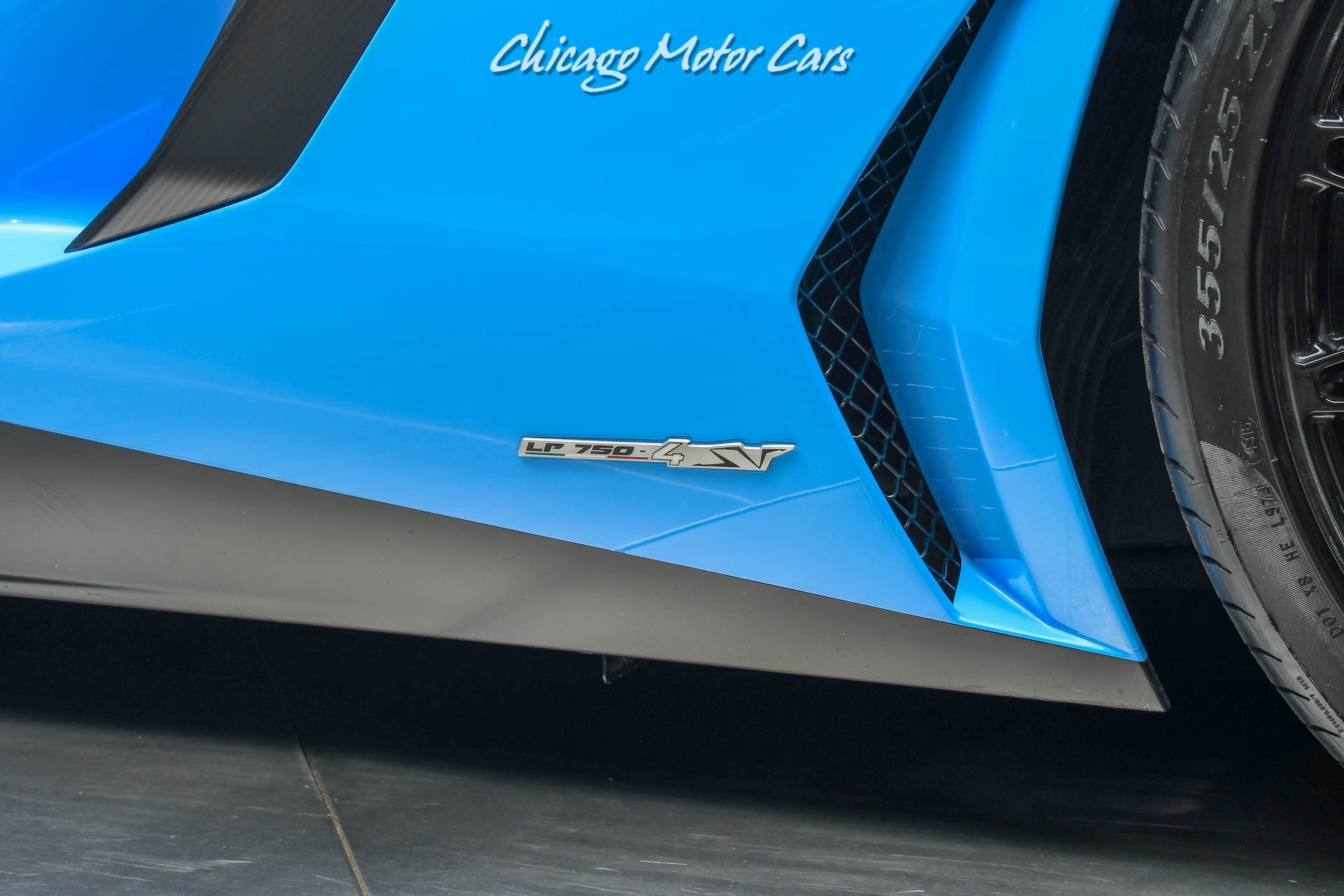 Used-2017-Lamborghini-Aventador-SV-LP750-4-Coupe-RARE-Blue-Cepheus-Carbon-Fiber-Only-5K-Miles