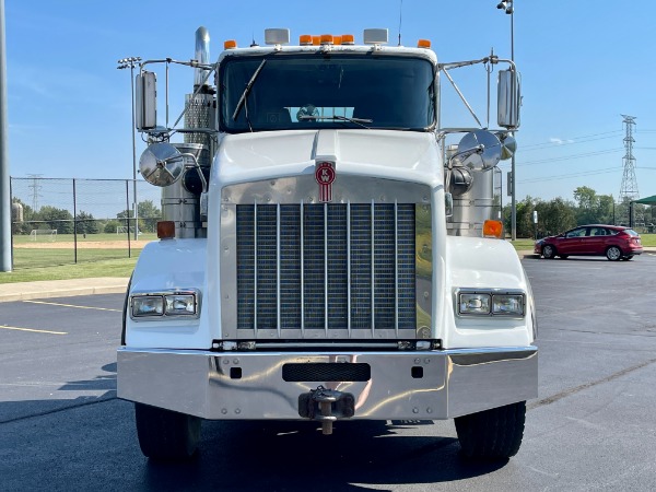 Used 2001 Kenworth T800 Tri-Axle Day Cab - CAT C15 - 515 HP - 46K Rears! for sale Sold at Chicago Motor Cars in West Chicago IL 60185 2