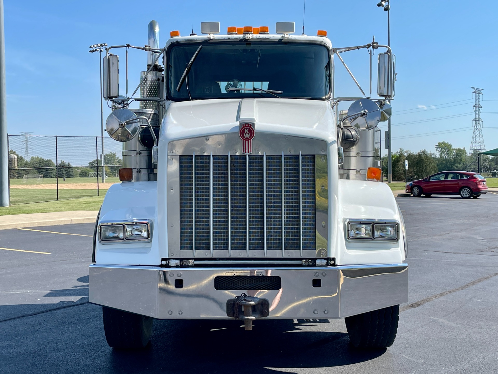 Used-2001-Kenworth-T800-Tri-Axle-Day-Cab---CAT-C15---515-HP---46K-Rears