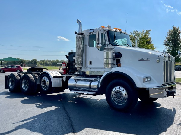 Used-2001-Kenworth-T800-Tri-Axle-Day-Cab---CAT-C15---515-HP---46K-Rears