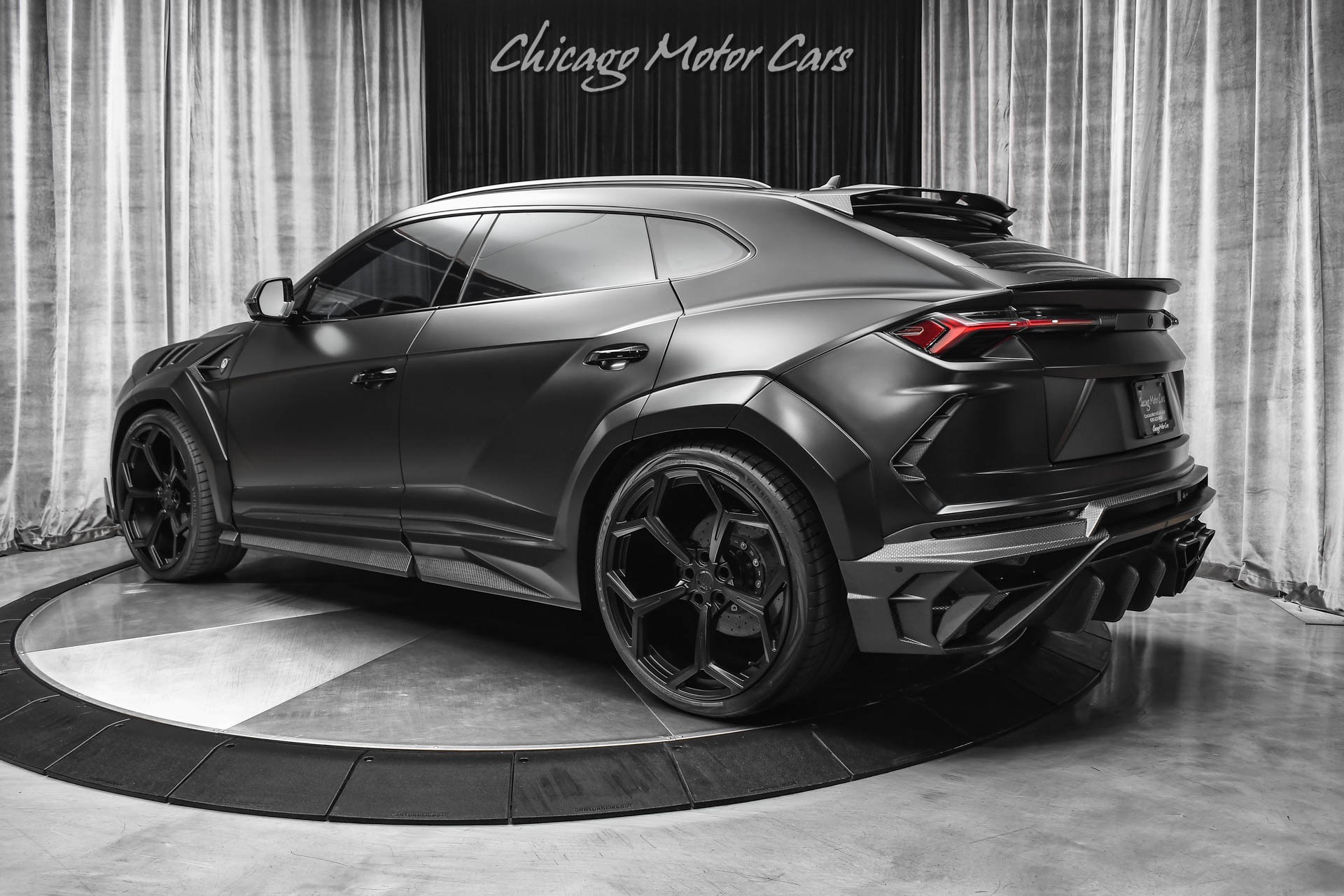 Used-2020-Lamborghini-Urus-SUV-Matte-Black-BRAND-NEW-Build-MANSORY-WideBody-Carbon-Fiber-FULL-PPF