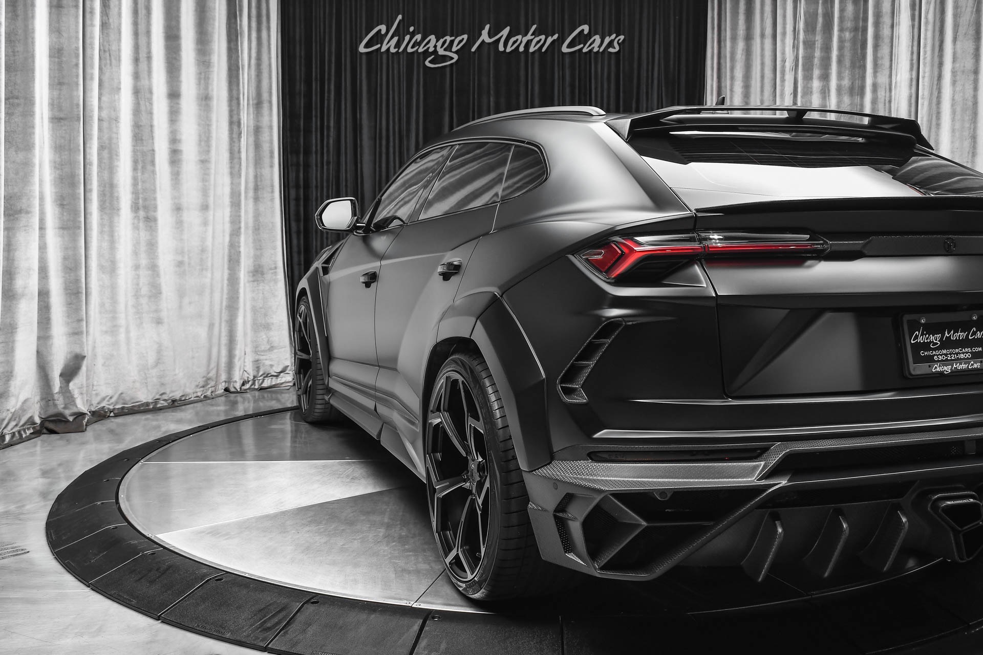 Used-2020-Lamborghini-Urus-SUV-Matte-Black-BRAND-NEW-Build-MANSORY-WideBody-Carbon-Fiber-FULL-PPF