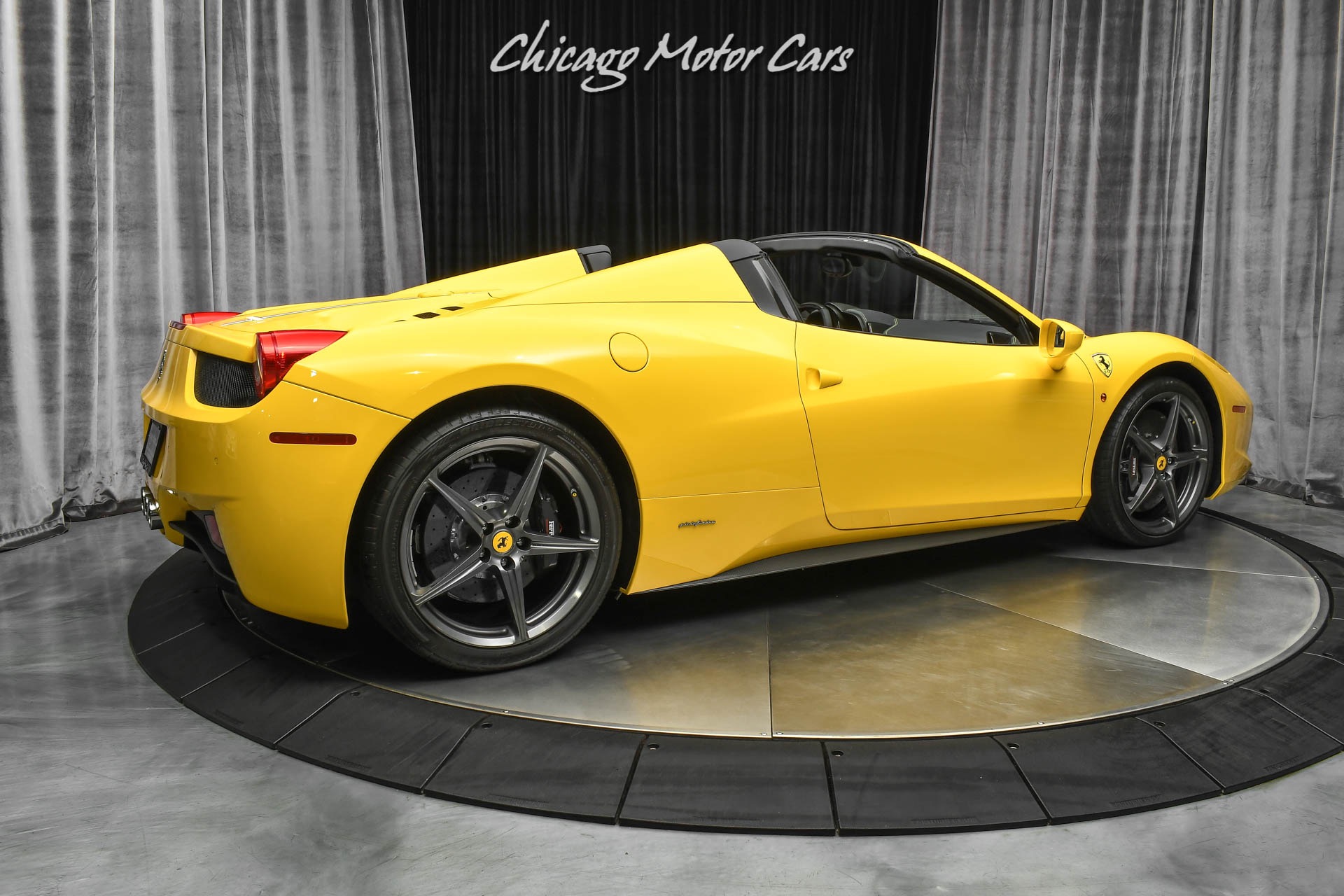 Used-2013-Ferrari-458-Spider-LOADED-Carbon-Fiber-Race-Package-Lift-System-Low-Miles-PPF