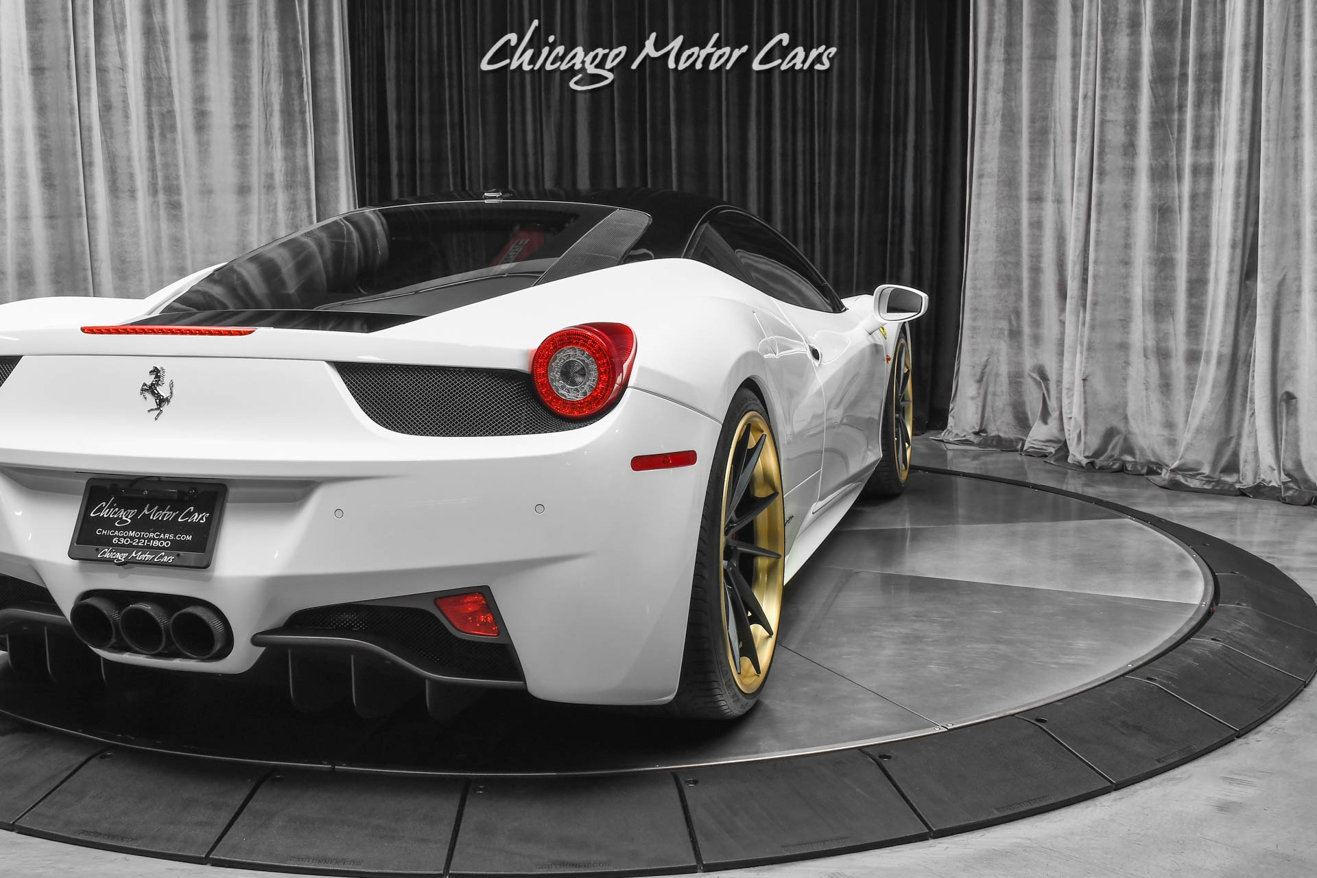 Used-2012-Ferrari-458-Italia-Coupe-Two-Tone-Paint-AKRAPOVIC-Exhaust-ANRKY-Wheels