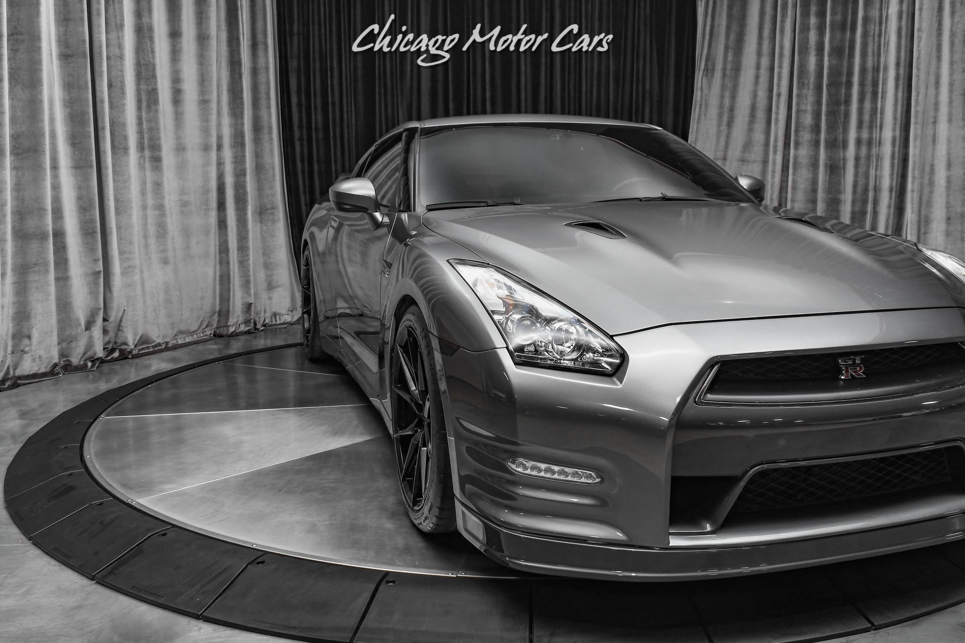 Used-2014-Nissan-GT-R-Black-Edition-Coupe-FBO-700HP-SHEP-TRANS-Armytrix-Exhaust-Stunning