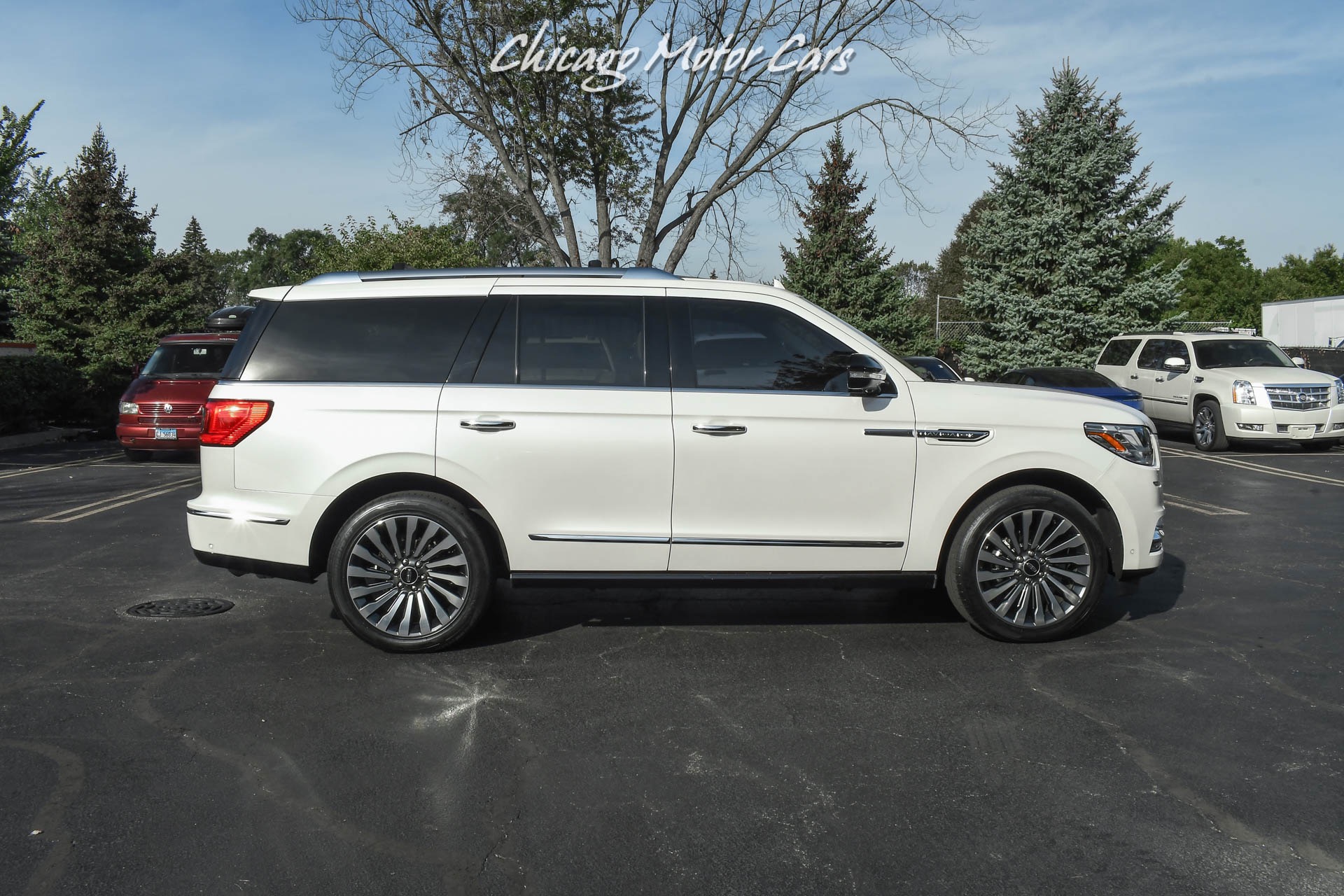 Used-2019-Lincoln-Navigator-Reserve-Tow-Pack-Perfect-Position-Seats-Rear-Entertainment