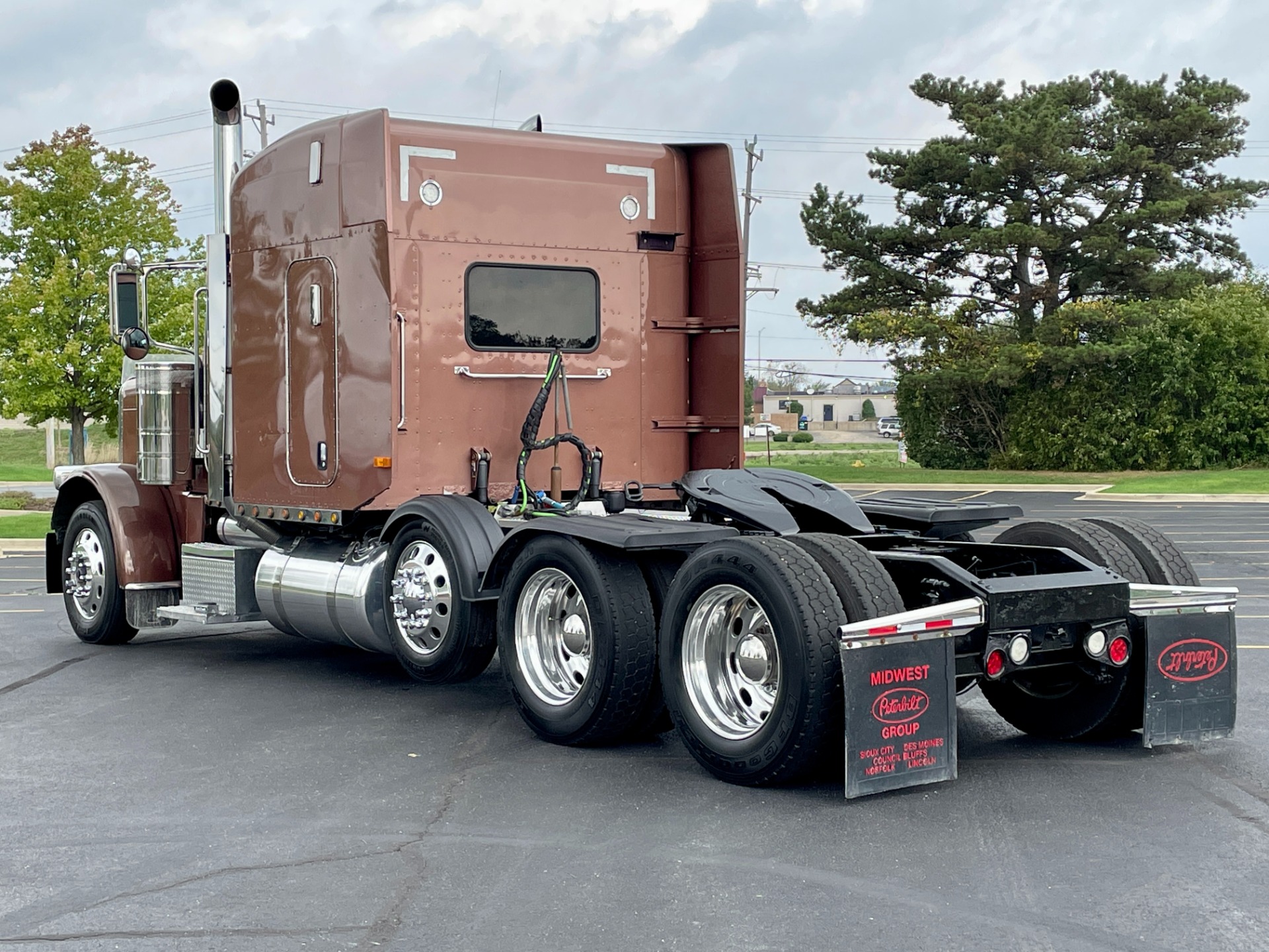 Used-2008-Peterbilt-388-Tri-Axle-Sleeper---CAT-C15---475HP---RECENT-OVERHAUL-WITH-DOCUMENTS