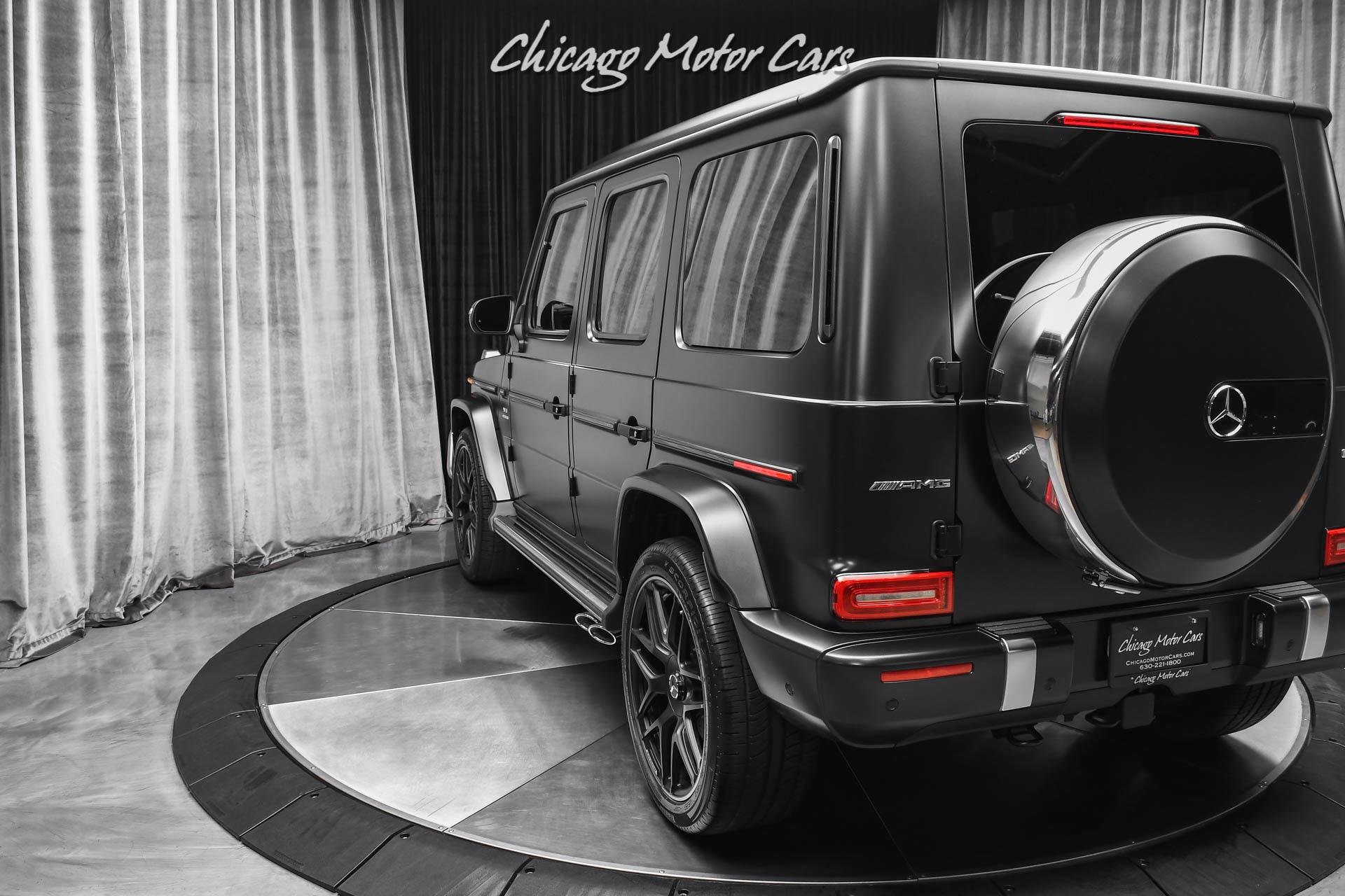 Used-2021-Mercedes-Benz-G63-AMG-SUV-Factory-Matte-Black-Red-Interior-Carbon-Fiber-Exclusive-Pack-LOADED