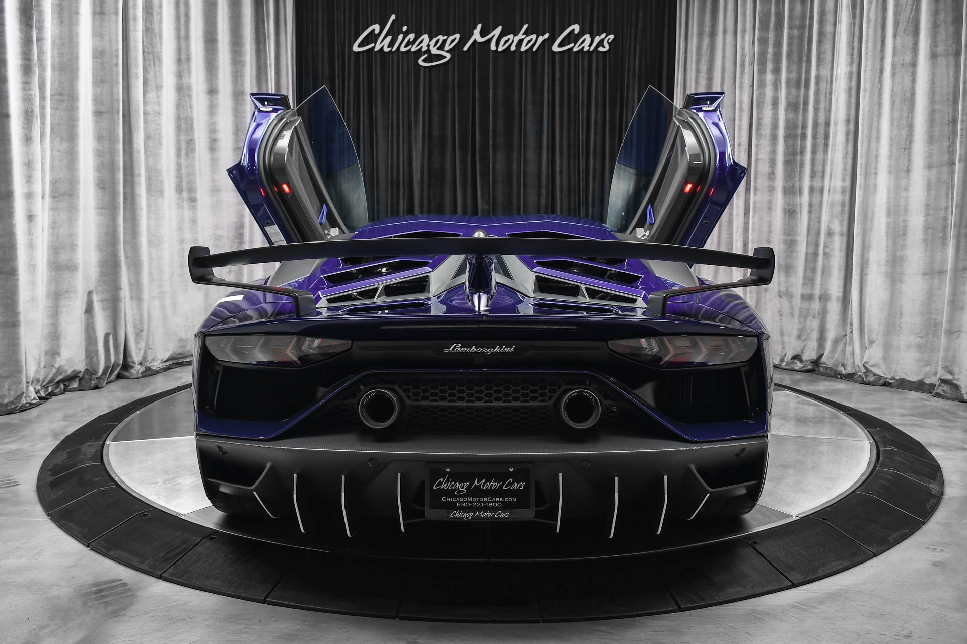 Used-2019-Lamborghini-Aventador-LP-770-4-SVJ-Coupe-RARE-Viola-Aletheia-Hot-Color-Combo-Carbon-Fiber