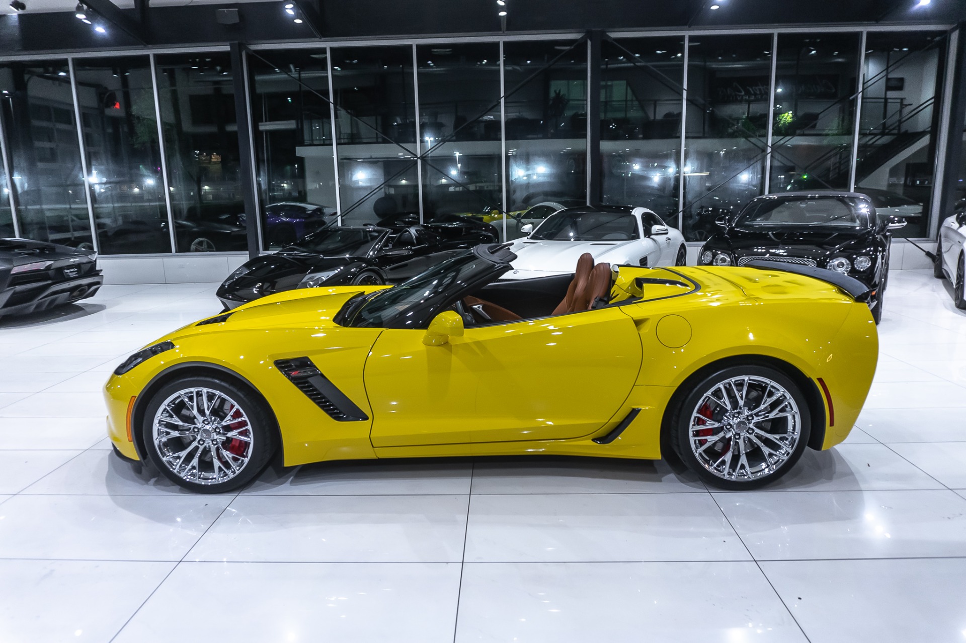 Used-2016-Chevrolet-Corvette-Z06-Convertible-3LZ-7-Speed-Manual-Racing-Yellow-ONLY-1K-Miles