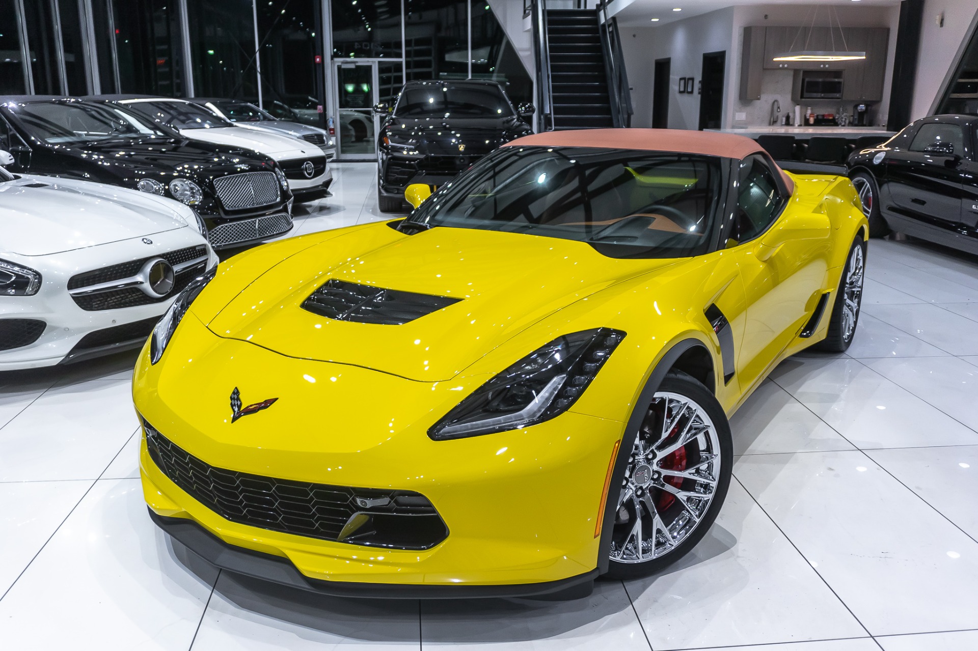 Used-2016-Chevrolet-Corvette-Z06-Convertible-3LZ-7-Speed-Manual-Racing-Yellow-ONLY-1K-Miles