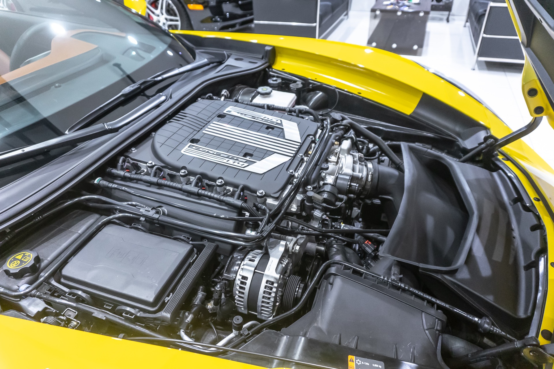 Used-2016-Chevrolet-Corvette-Z06-Convertible-3LZ-7-Speed-Manual-Racing-Yellow-ONLY-1K-Miles