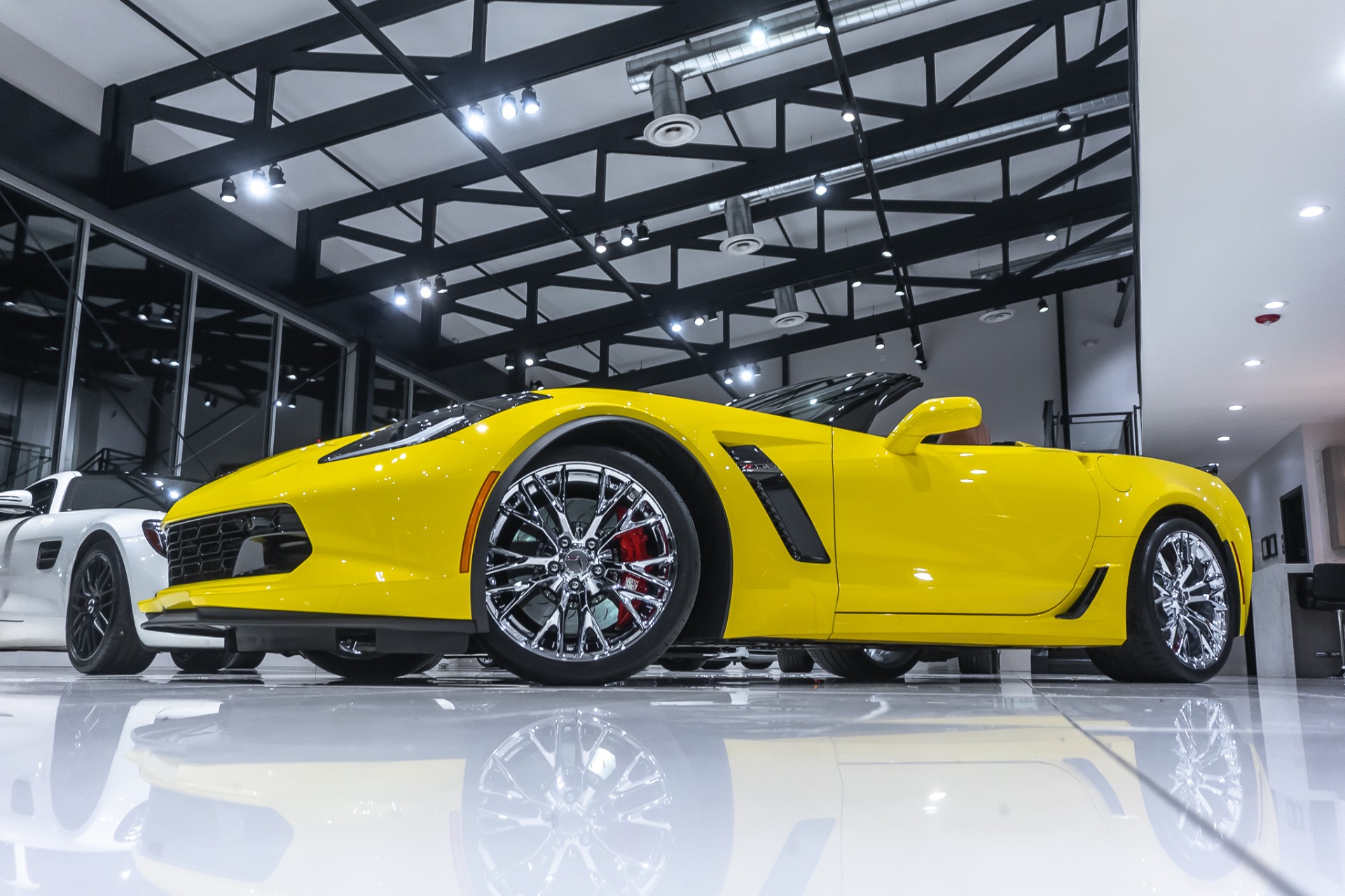 Used-2016-Chevrolet-Corvette-Z06-Convertible-3LZ-7-Speed-Manual-Racing-Yellow-ONLY-1K-Miles