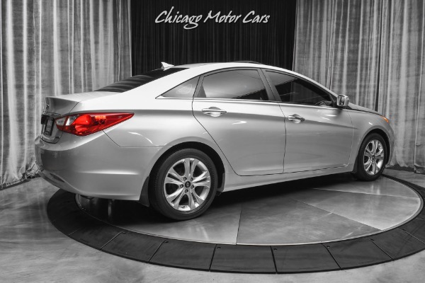 Used 2013 Hyundai Sonata Limited! Heated Front Seats! Dual Zone Climate! Leather! for sale Sold at Chicago Motor Cars in West Chicago IL 60185 5