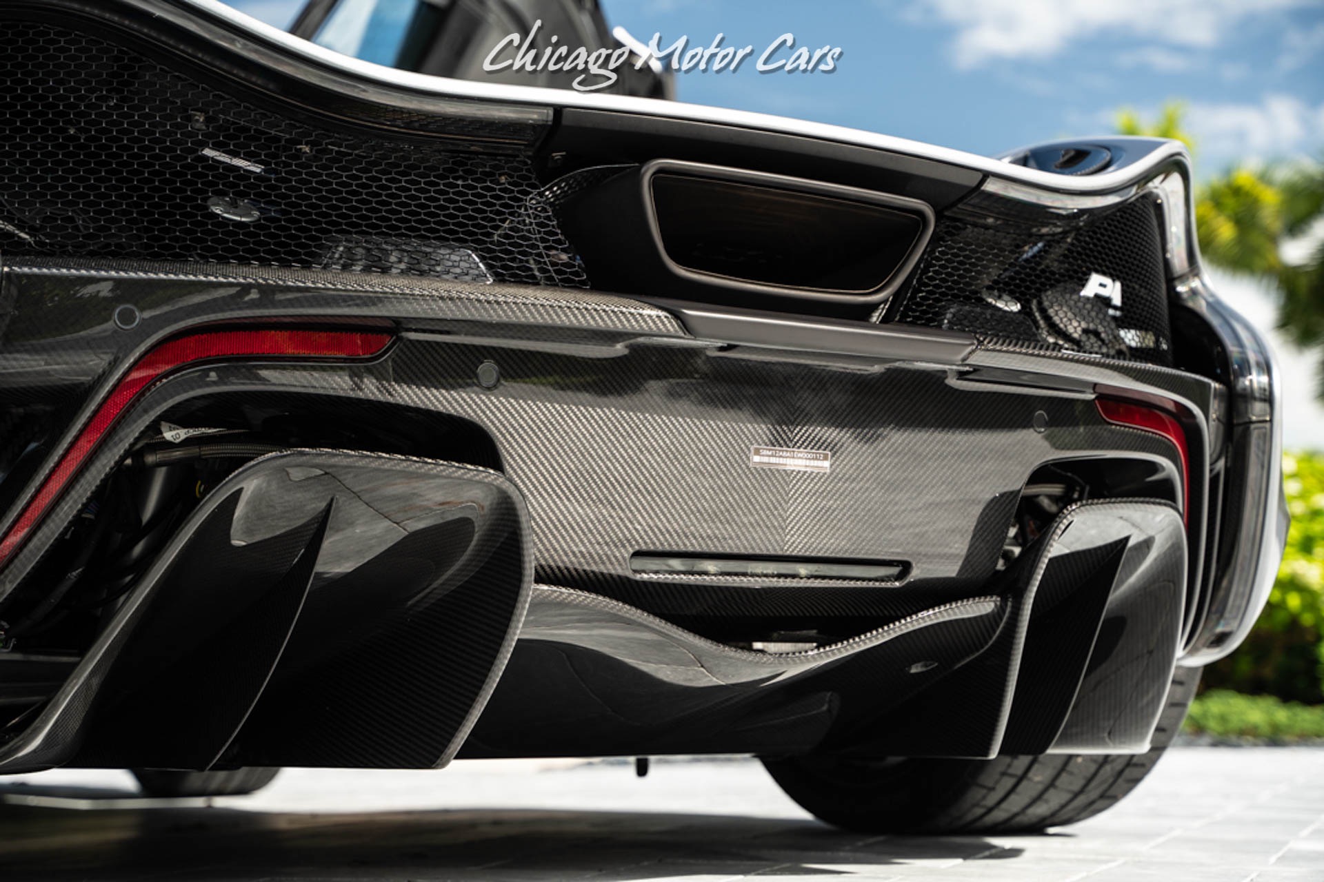 Used-2014-McLaren-P1-Coupe-Completely-Serviced-Carbon-Fiber-Collector-Quality