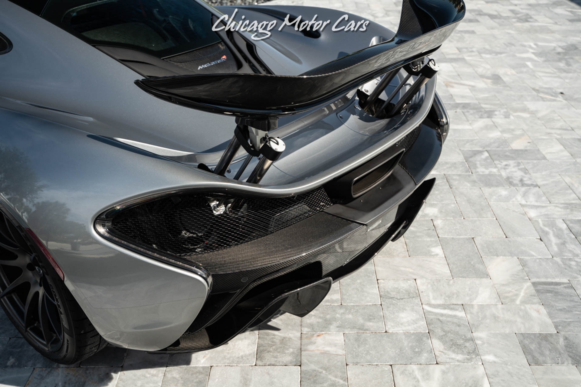 Used-2014-McLaren-P1-Coupe-Completely-Serviced-Carbon-Fiber-Collector-Quality