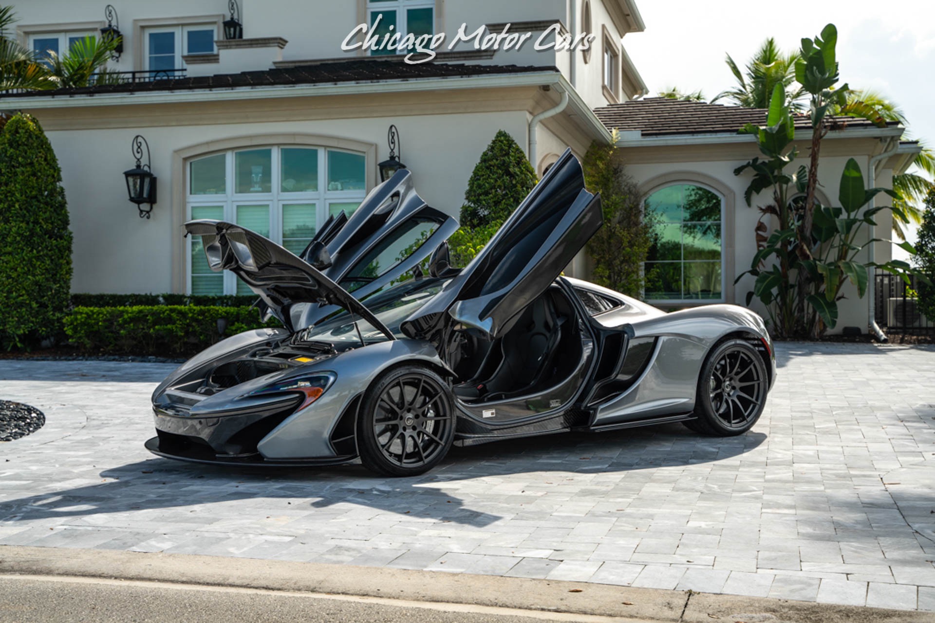 Used-2014-McLaren-P1-Coupe-Completely-Serviced-Carbon-Fiber-Collector-Quality