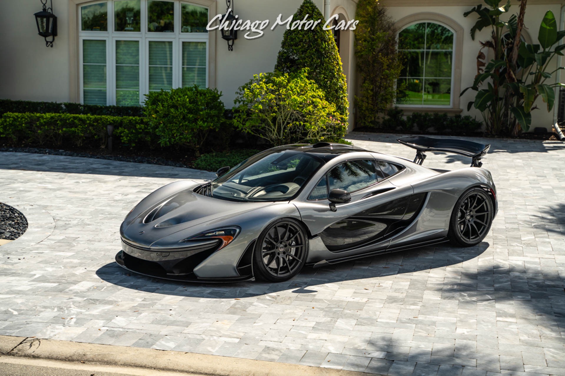 Used-2014-McLaren-P1-Coupe-Completely-Serviced-Carbon-Fiber-Collector-Quality