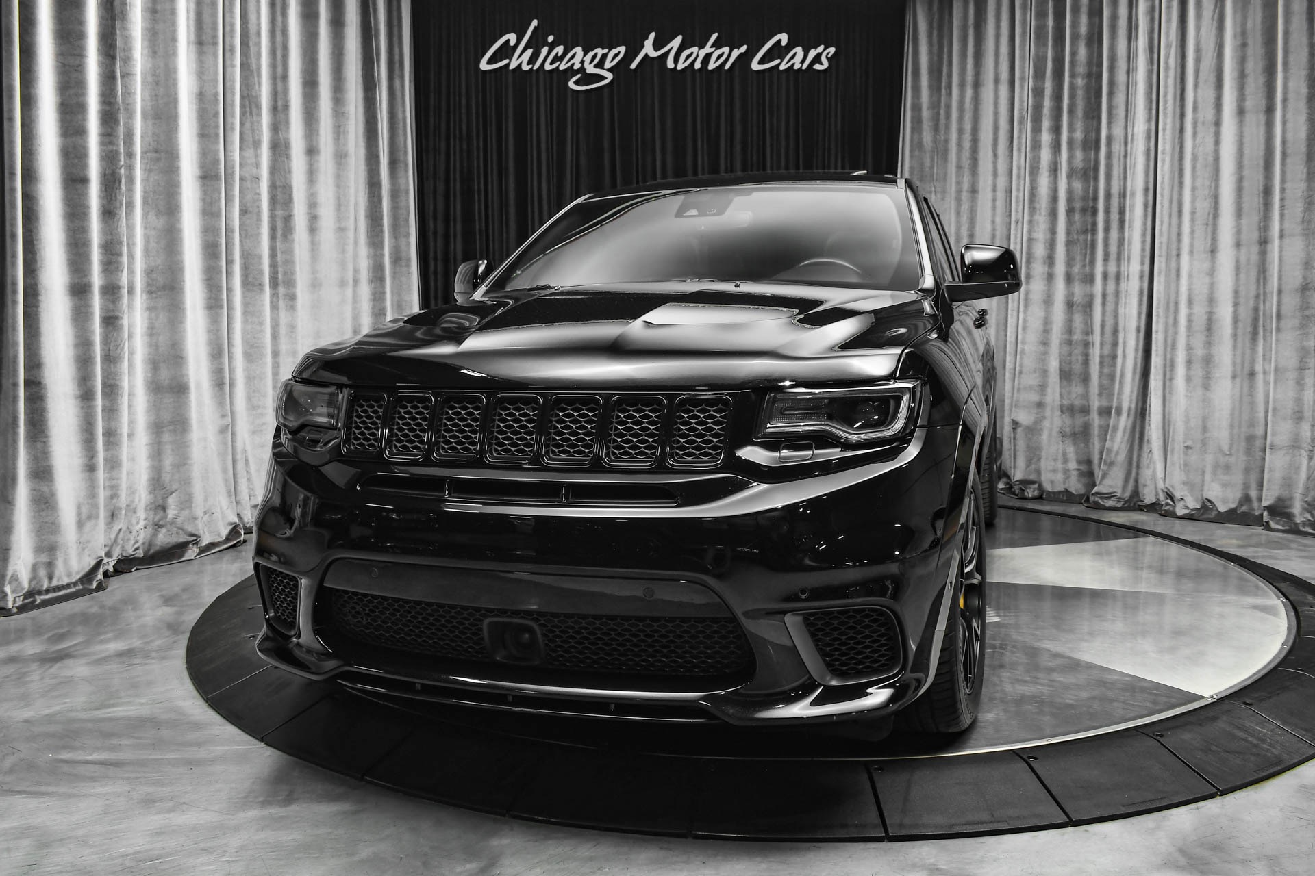 Used-2018-Jeep-Grand-Cherokee-Trackhawk-Upgraded-SRT-Audio-LOADED-1000-Horsepower