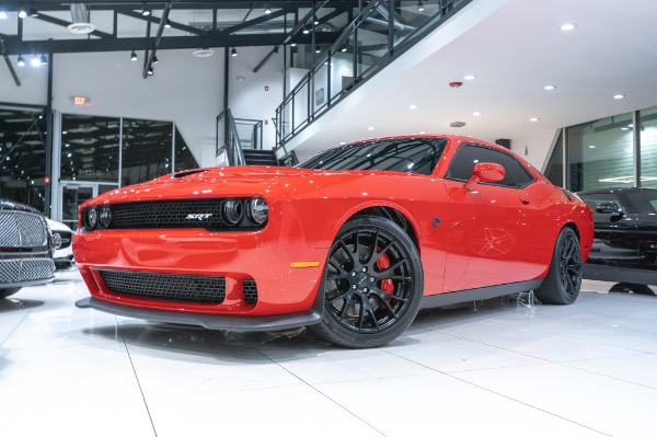 Used 2016 Dodge Challenger SRT Hellcat Coupe! 8-Speed Auto! Power Sunroof! Serviced! for sale Sold at Chicago Motor Cars in West Chicago IL 60185 2