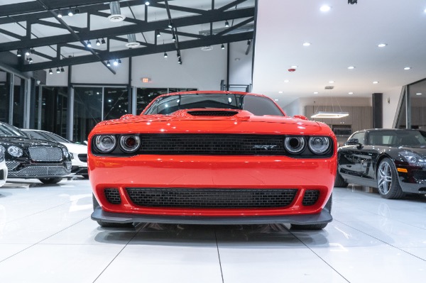 Used-2016-Dodge-Challenger-SRT-Hellcat-Coupe-8-Speed-Auto-Power-Sunroof-Serviced