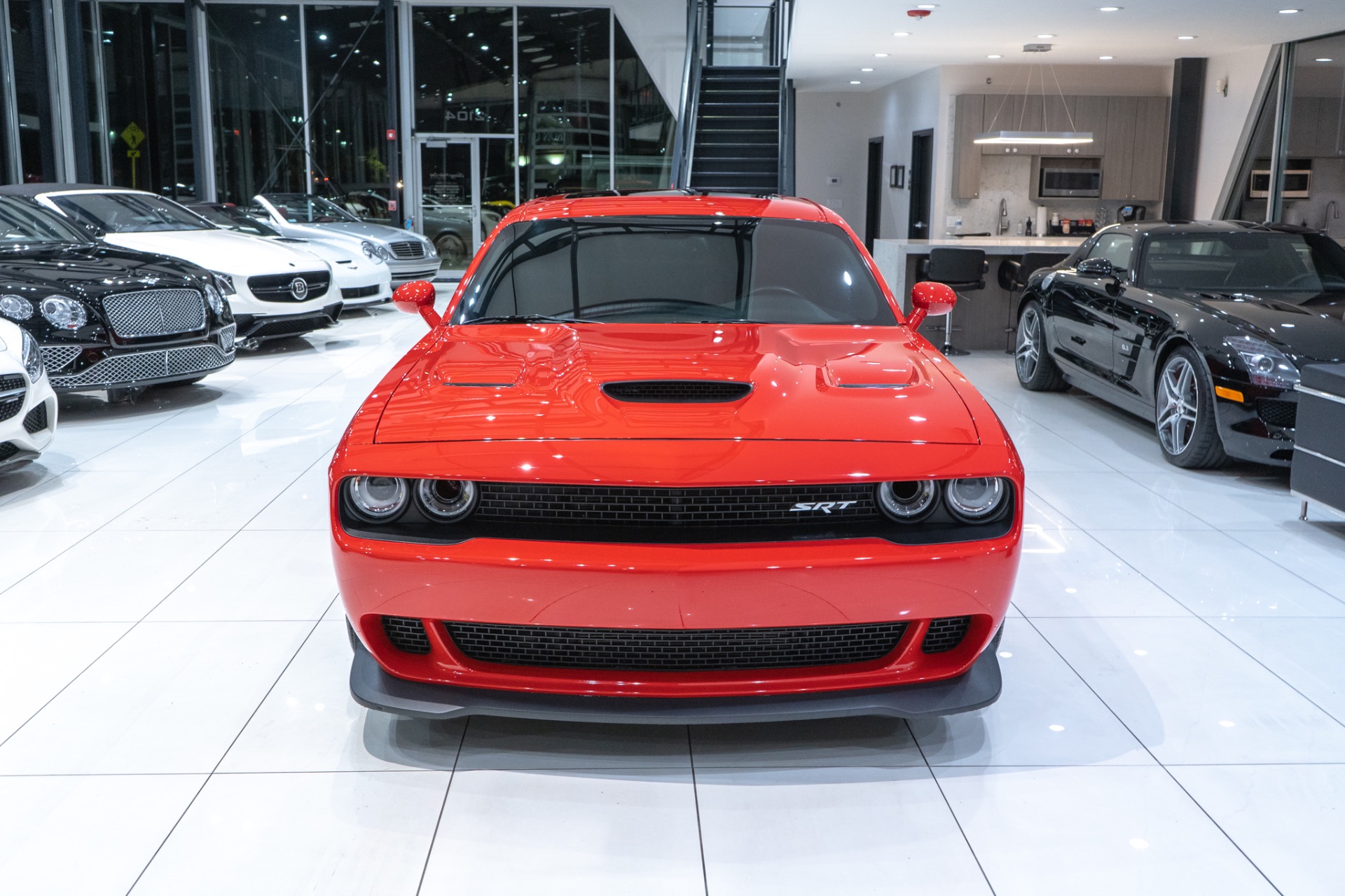 Used-2016-Dodge-Challenger-SRT-Hellcat-Coupe-8-Speed-Auto-Power-Sunroof-Serviced