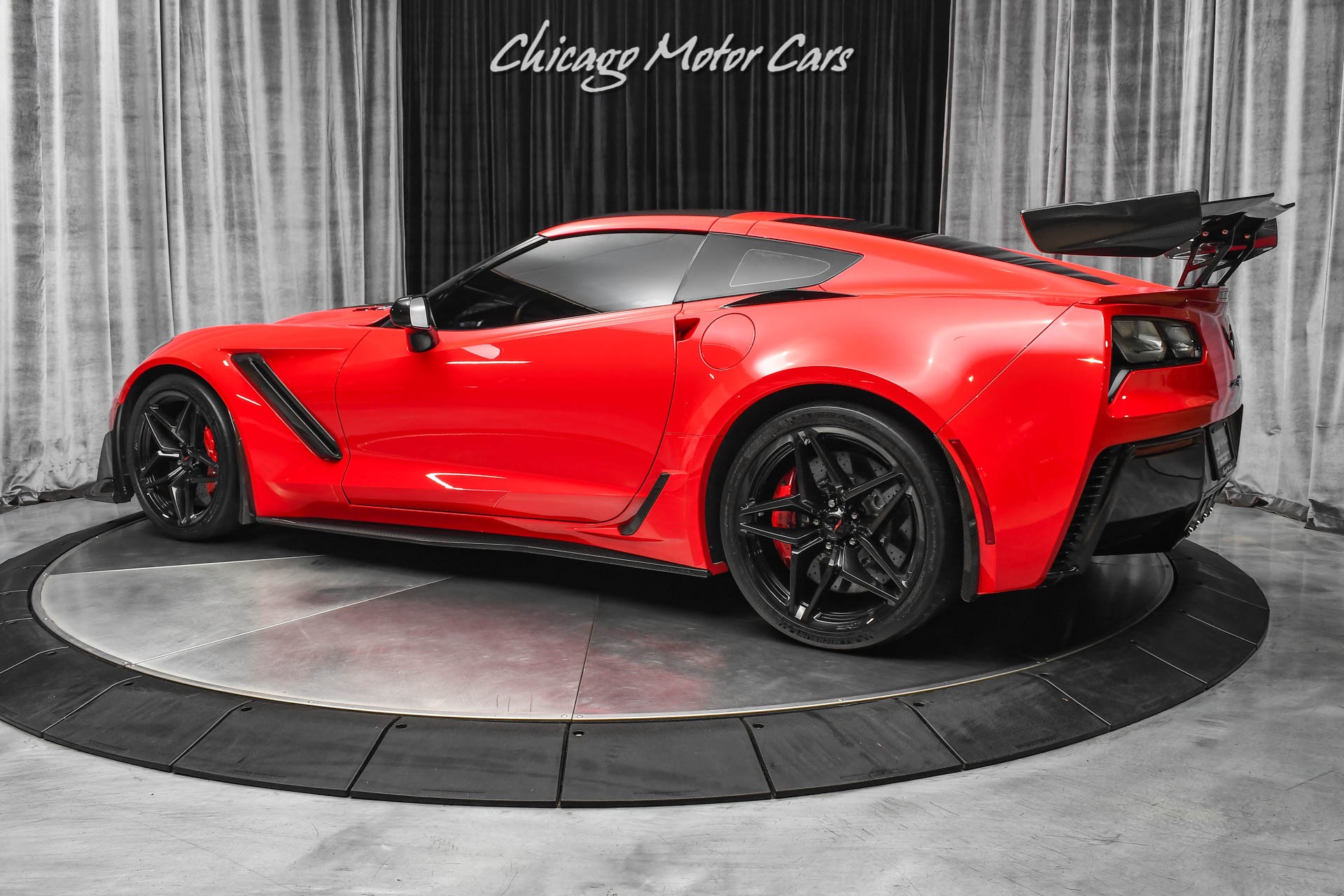 Used-2019-Chevrolet-Corvette-ZR1-3ZR-ZTK-Track-Performance-Pack-Carbon-Fiber-Sport-Bucket-Seats