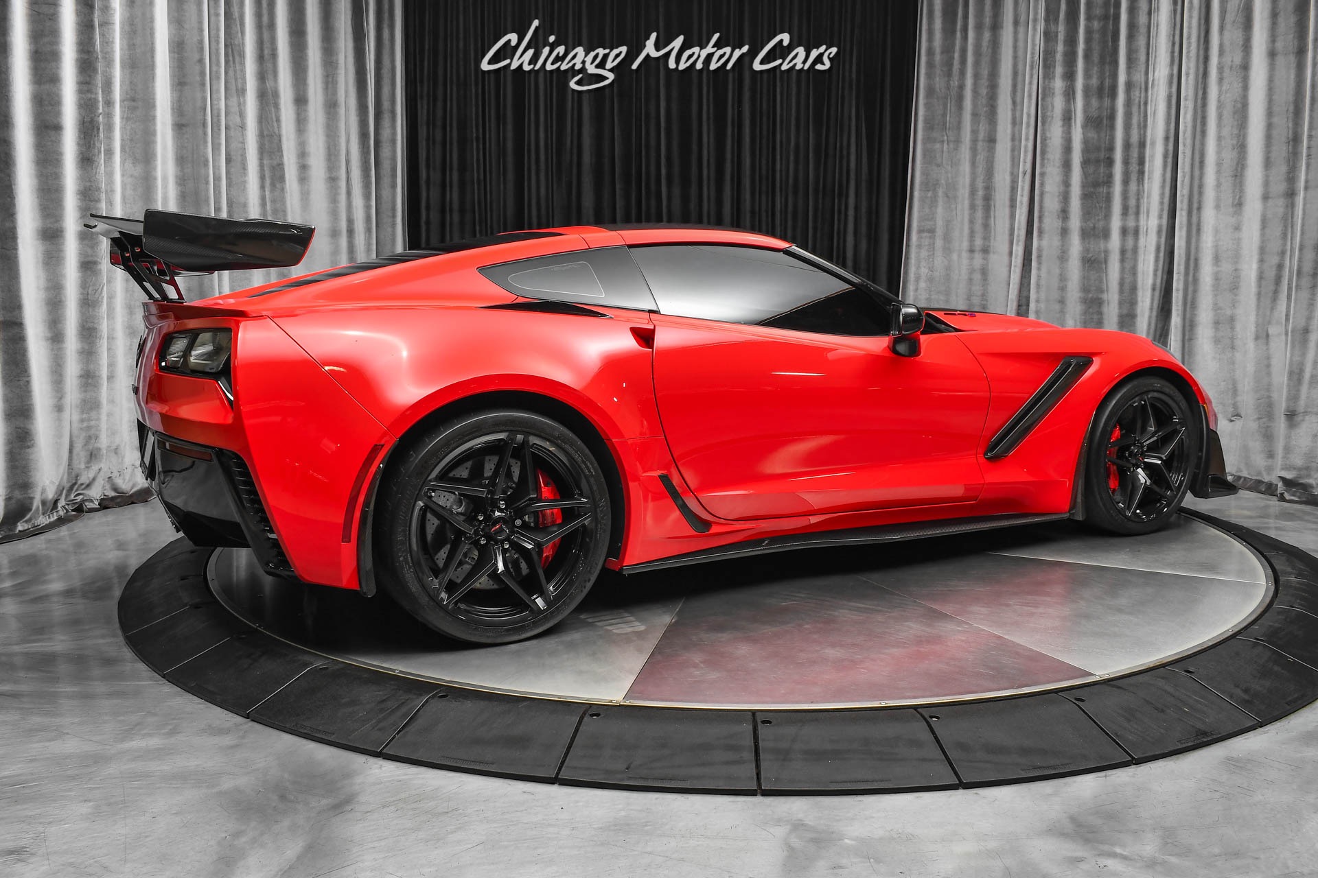 Used-2019-Chevrolet-Corvette-ZR1-3ZR-ZTK-Track-Performance-Pack-Carbon-Fiber-Sport-Bucket-Seats