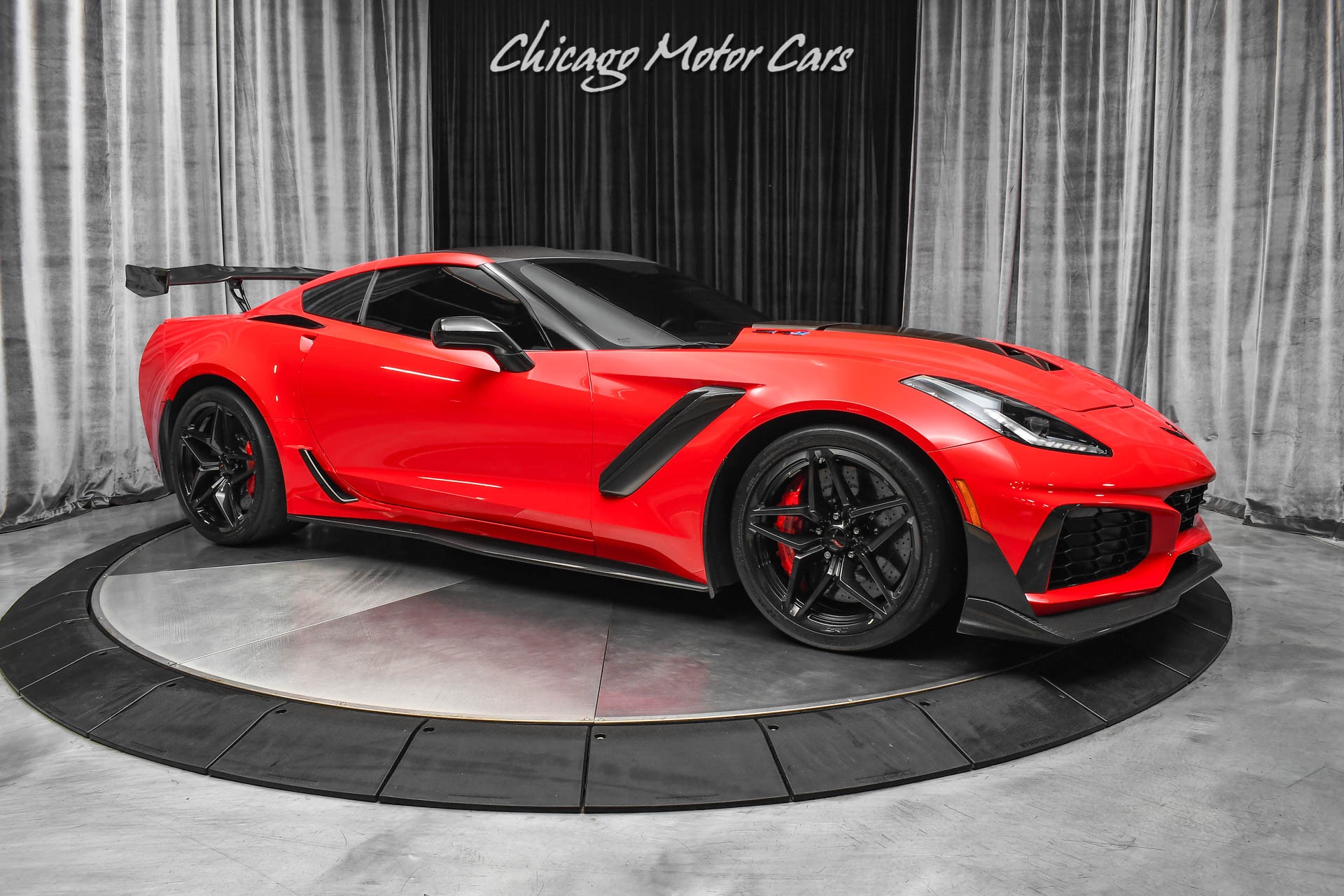 Used-2019-Chevrolet-Corvette-ZR1-3ZR-ZTK-Track-Performance-Pack-Carbon-Fiber-Sport-Bucket-Seats