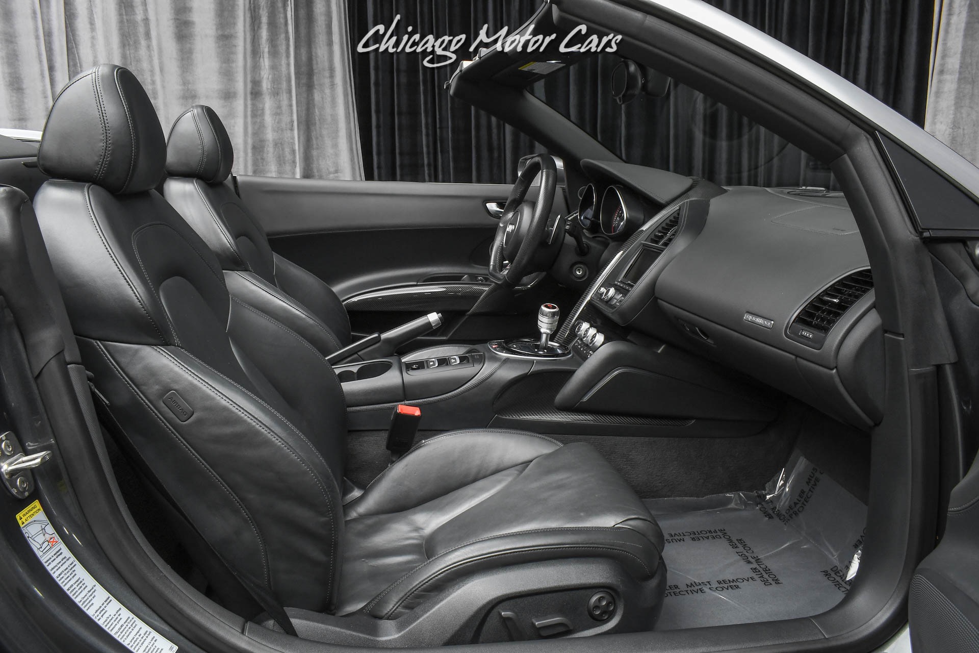 Used-2015-Audi-R8-52L-V10-52-quattro-Carbon-Spyder-Carbon-Fiber-Audi-Exclusive-Optics-LOADED