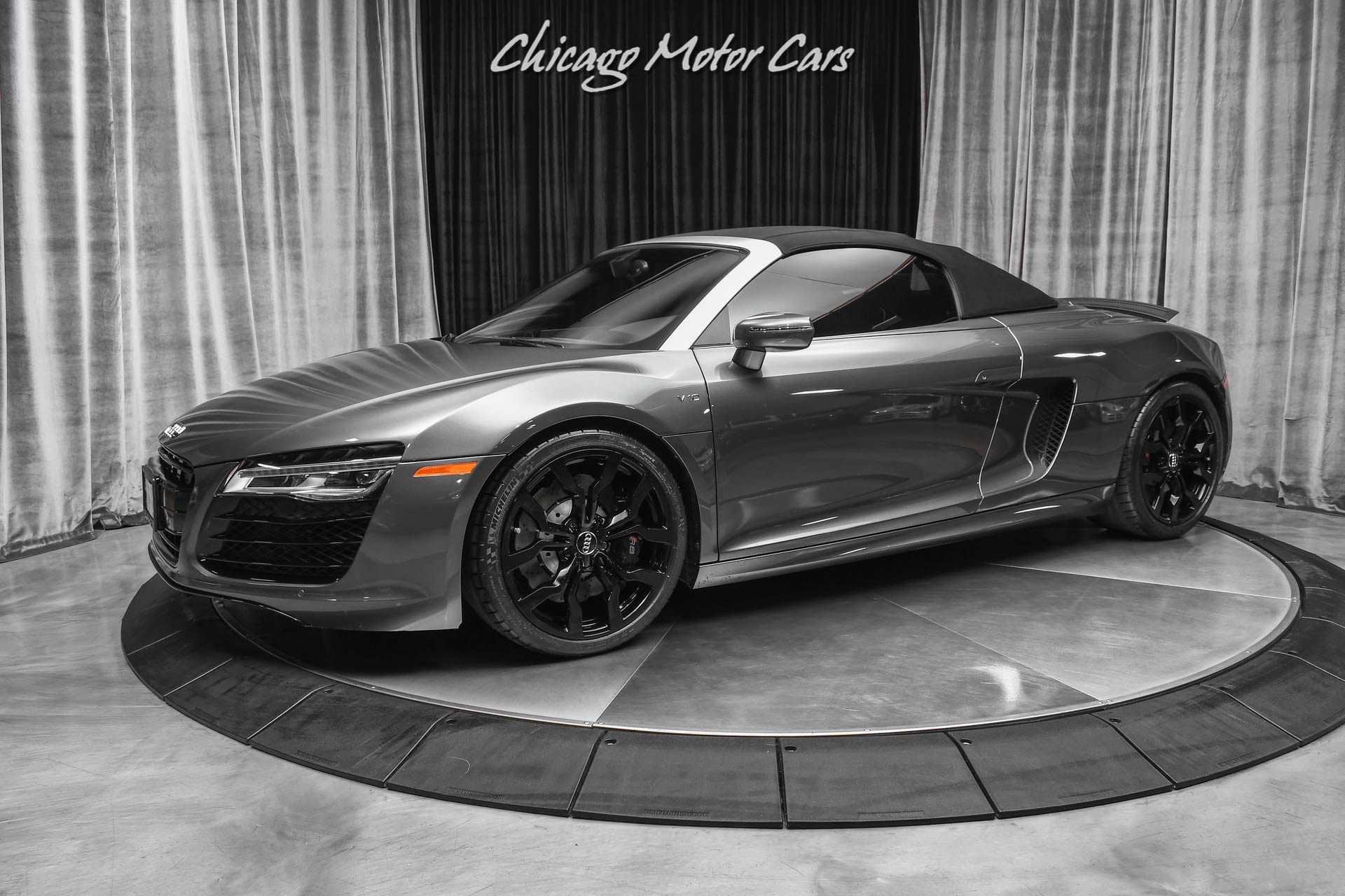 Used-2015-Audi-R8-52L-V10-52-quattro-Carbon-Spyder-Carbon-Fiber-Audi-Exclusive-Optics-LOADED