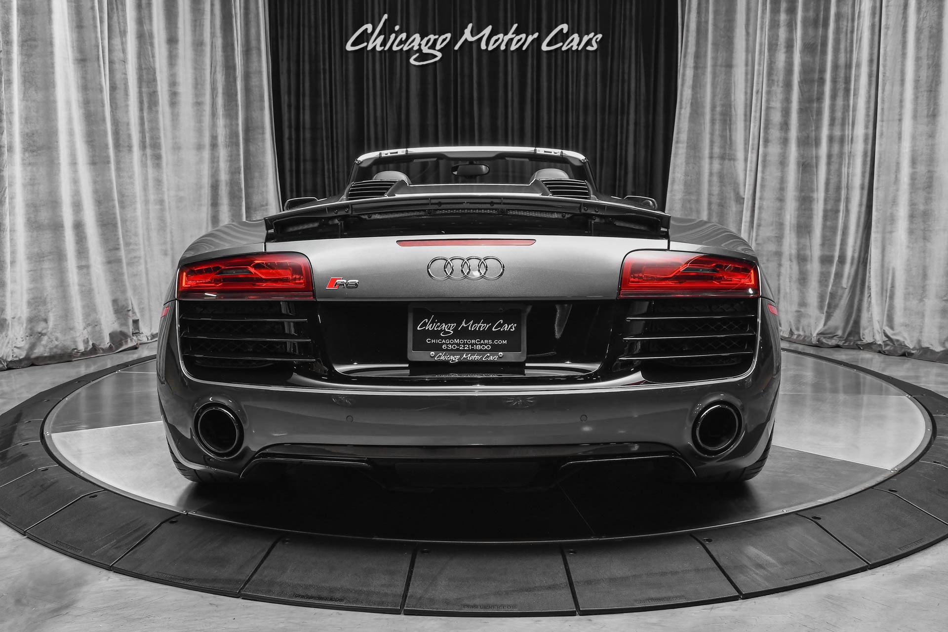 Used-2015-Audi-R8-52L-V10-52-quattro-Carbon-Spyder-Carbon-Fiber-Audi-Exclusive-Optics-LOADED