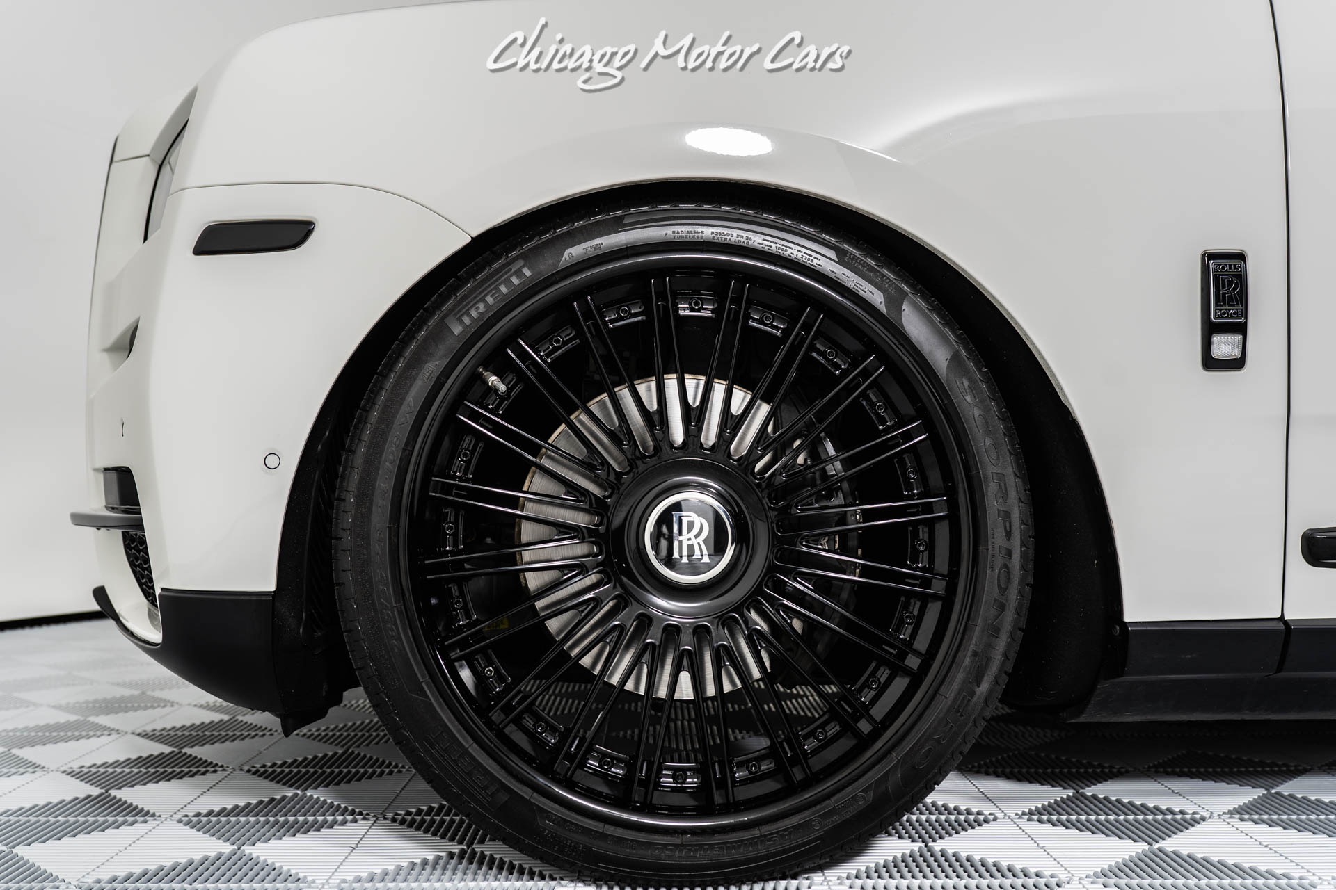 Used-2019-Rolls-Royce-Cullinan-Vossen-Forged-Wheels