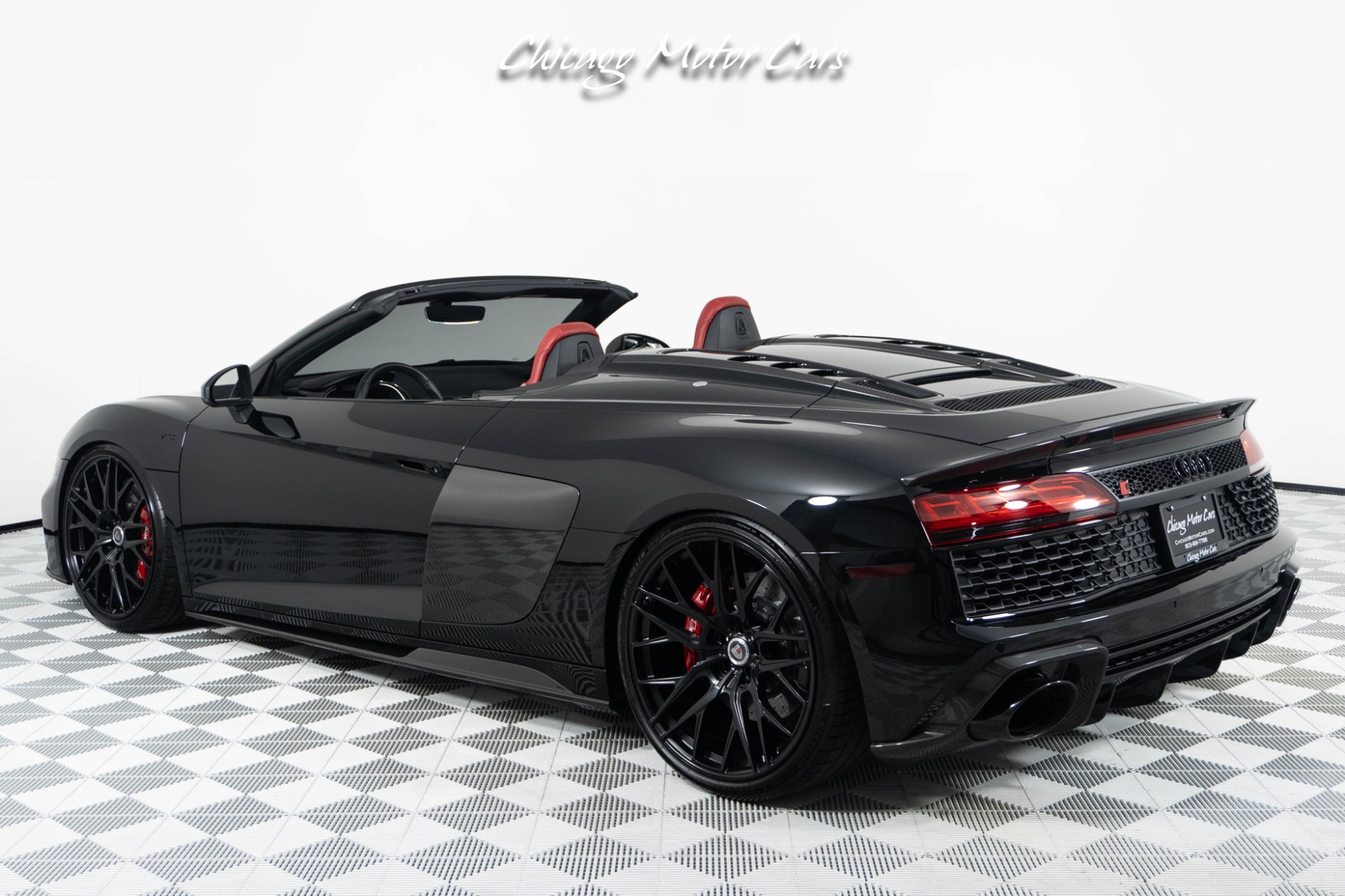 2020 AUDI R8 - Image 11