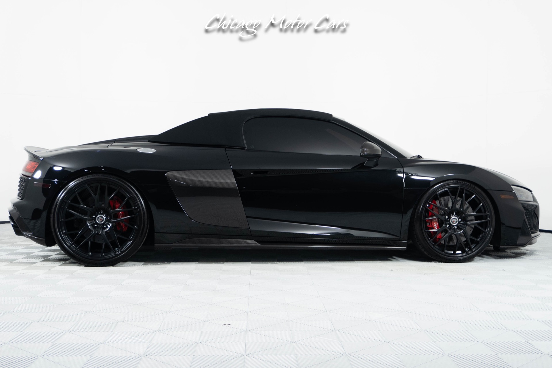 2020 AUDI R8 - Image 20