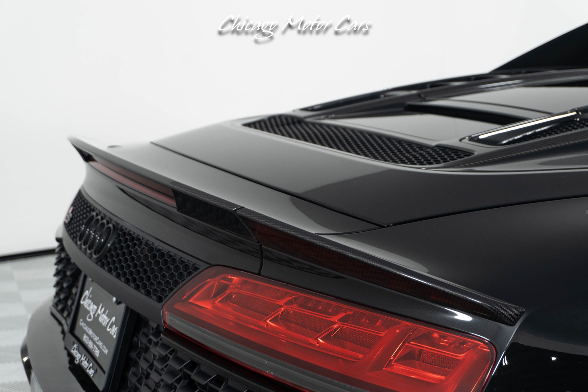 2020 AUDI R8 - Image 24