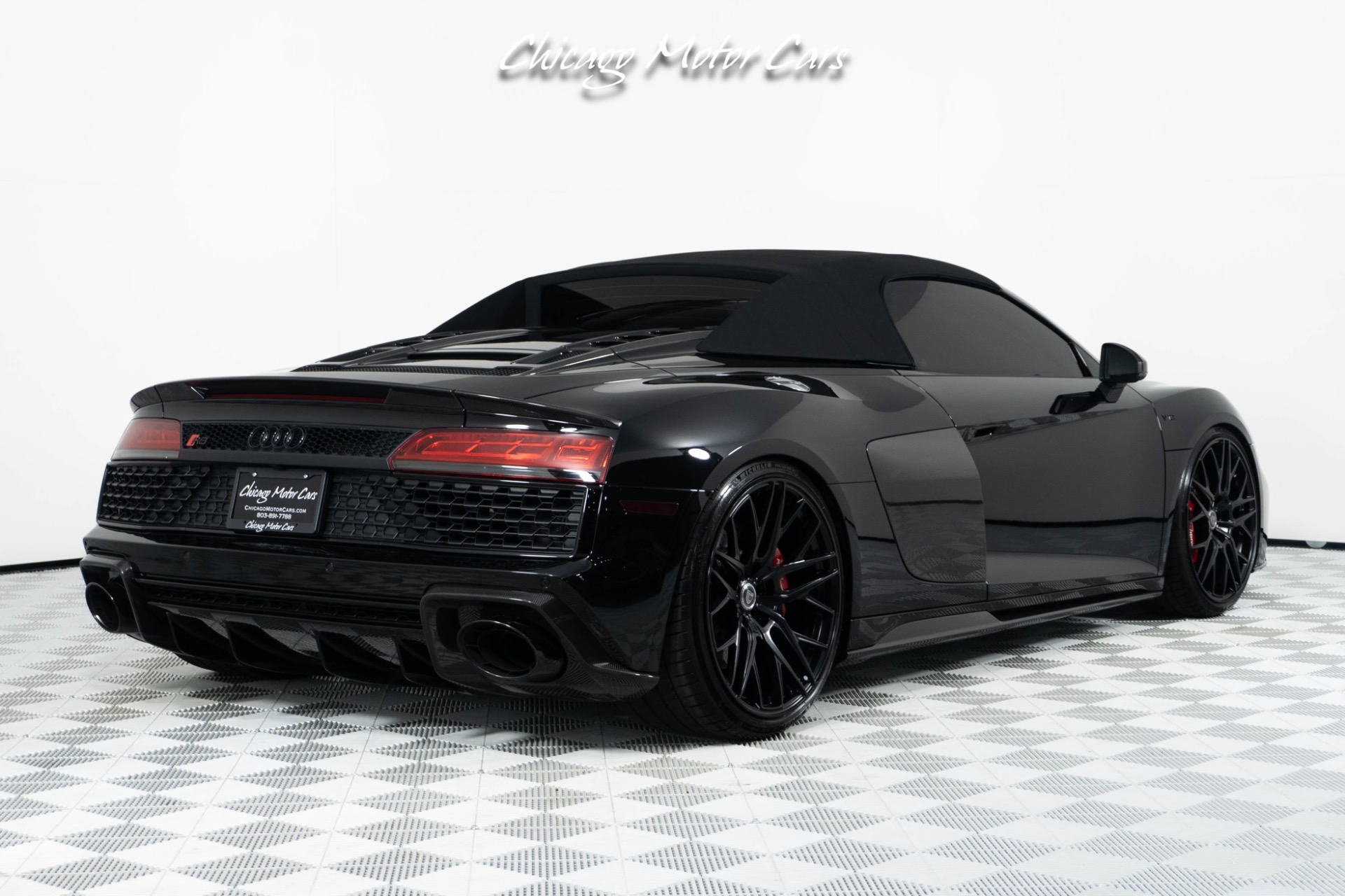 2020 AUDI R8 - Image 26