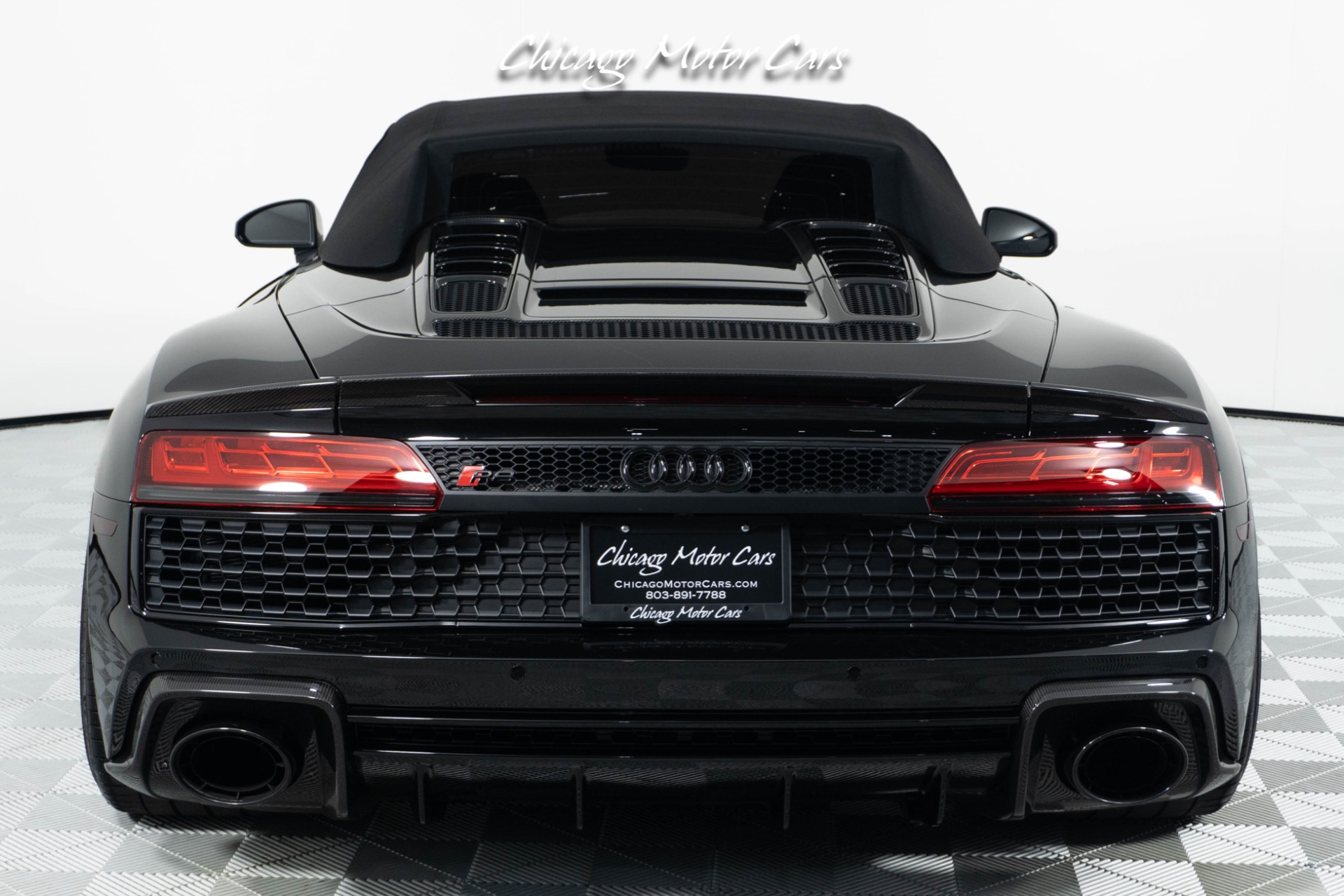 2020 AUDI R8 - Image 28